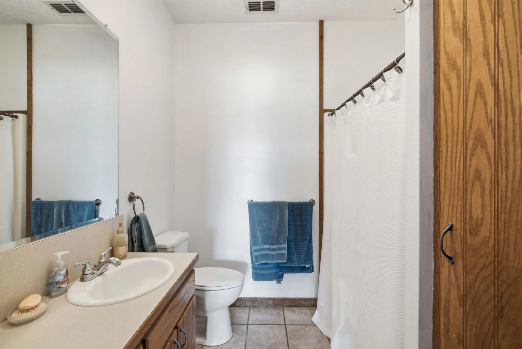 Farm For Sale in Erath County , 3624 County Road 398 12, Stephenville, Texas 76401, 4 Bedroom, 2 Bathroom, 2 Garage spaces, 2,040 Sqft, built in 1999, mls#21408516, Real Estate Agent in Stephenville, Homes For Sale in Erath county, Homes For Sale in Stephenville, Realtor in Stephenville Texas, Real Estate Brokerage Independent Realty Texas, Luminita Cordes Realtor