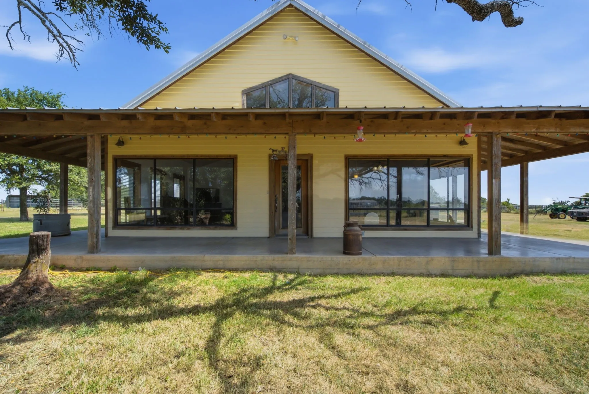 Farm For Sale in Erath County , 3624 County Road 398 12, Stephenville, Texas 76401, 4 Bedroom, 2 Bathroom, 2 Garage spaces, 2,040 Sqft, built in 1999, mls#21408516, Real Estate Agent in Stephenville, Homes For Sale in Erath county, Homes For Sale in Stephenville, Realtor in Stephenville Texas, Real Estate Brokerage Independent Realty Texas, Luminita Cordes Realtor