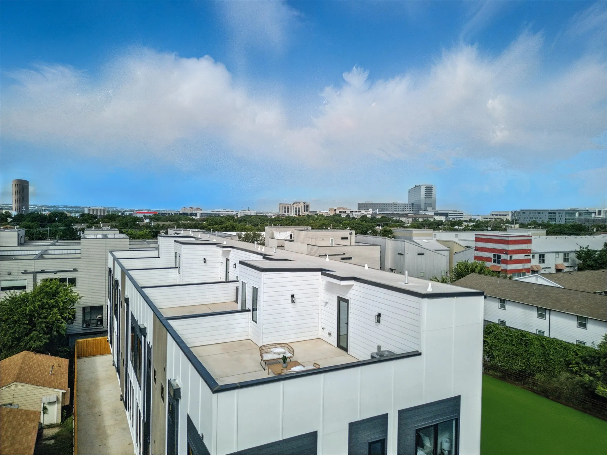 Condominium For Rent in Dallas County , 4611 Fairmount Street 4, Dallas, Texas 75219, 2 Bedroom, 3 Bathroom, 2 Garage spaces, 1,850 Sqft, built in 2025, mls#21408233, Real Estate Agent in Dallas, Homes For Rent in Dallas county, Homes For Rent in Dallas, Realtor in Dallas Texas, Real Estate Brokerage Independent Realty Texas, Luminita Cordes Realtor