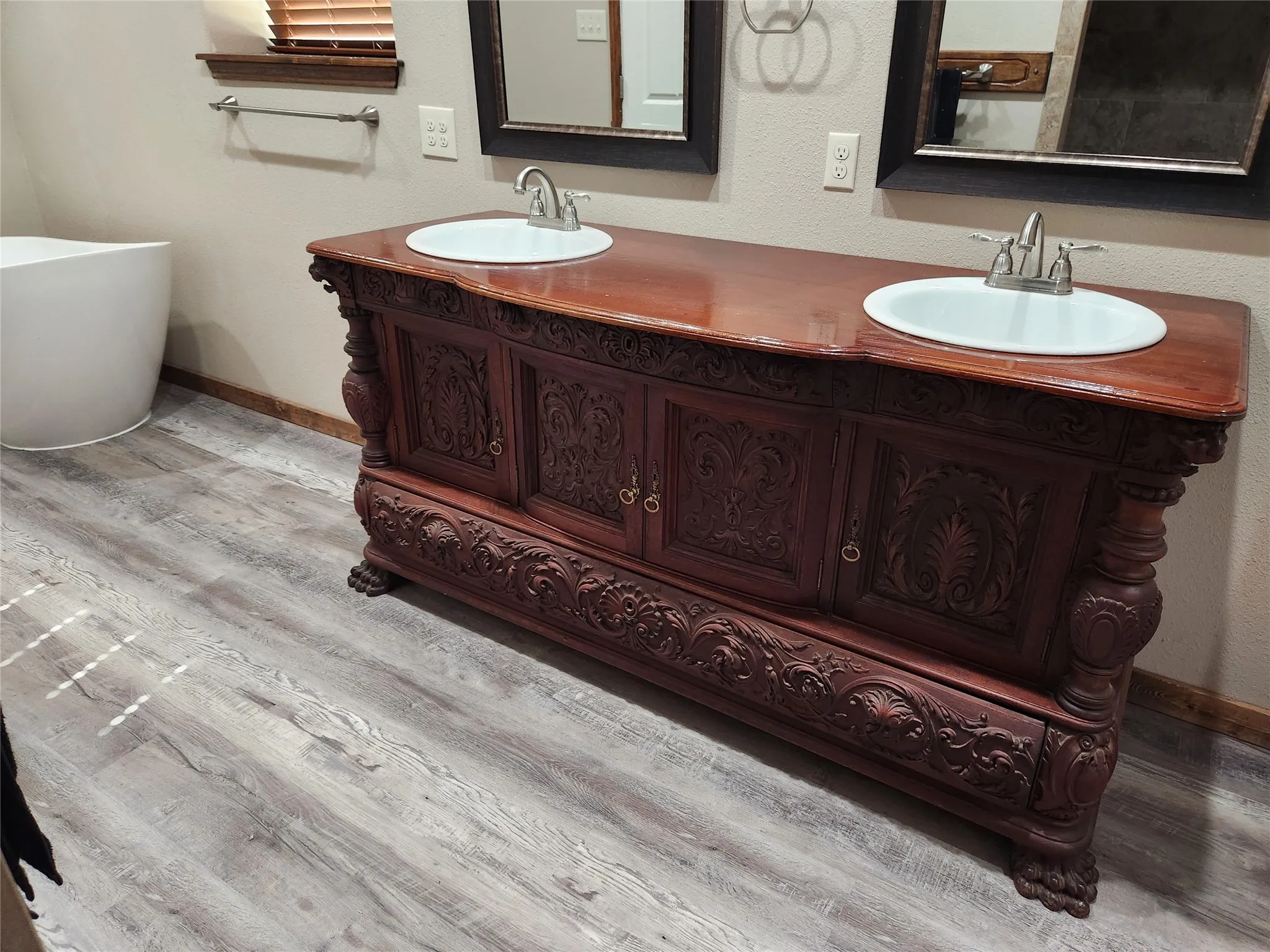 Custom dual vanity.