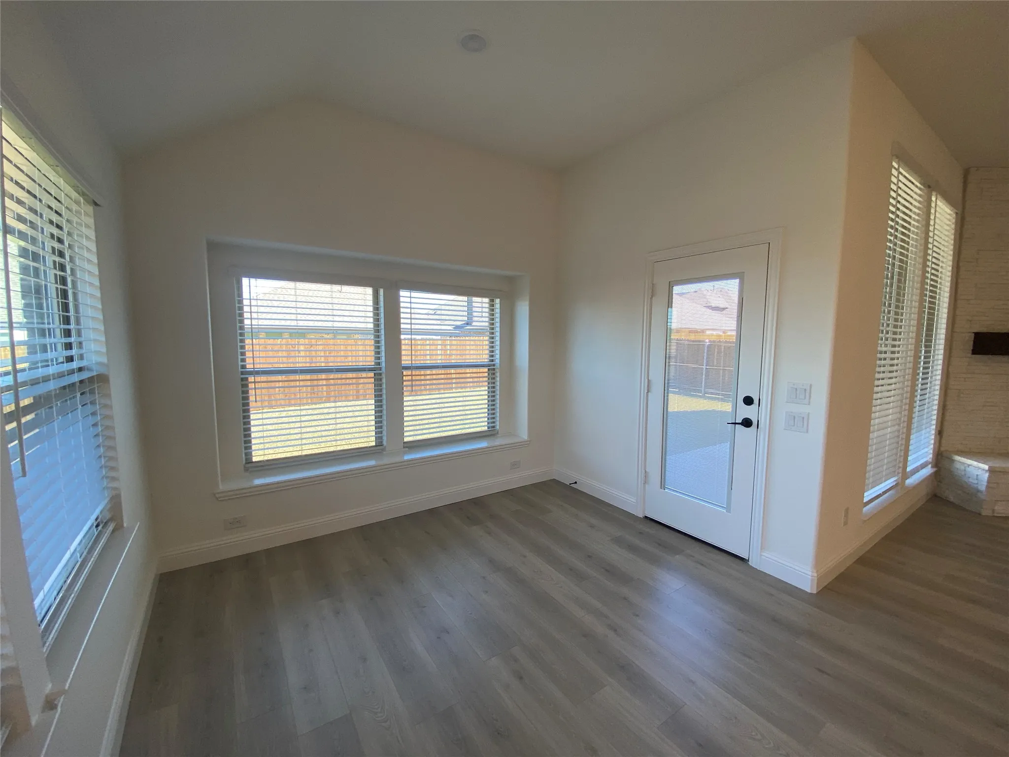 Single Family Residence For Rent in Collin County , 2012 Hickory Chase Lane, Anna, Texas 75409, 4 Bedroom, 3 Bathroom, 2 Garage spaces, 2,099 Sqft, built in 2025, mls#21408535, Real Estate Agent in Anna, Homes For Rent in Collin county, Homes For Rent in Anna, Realtor in Anna Texas, Real Estate Brokerage Independent Realty Texas, Luminita Cordes Realtor