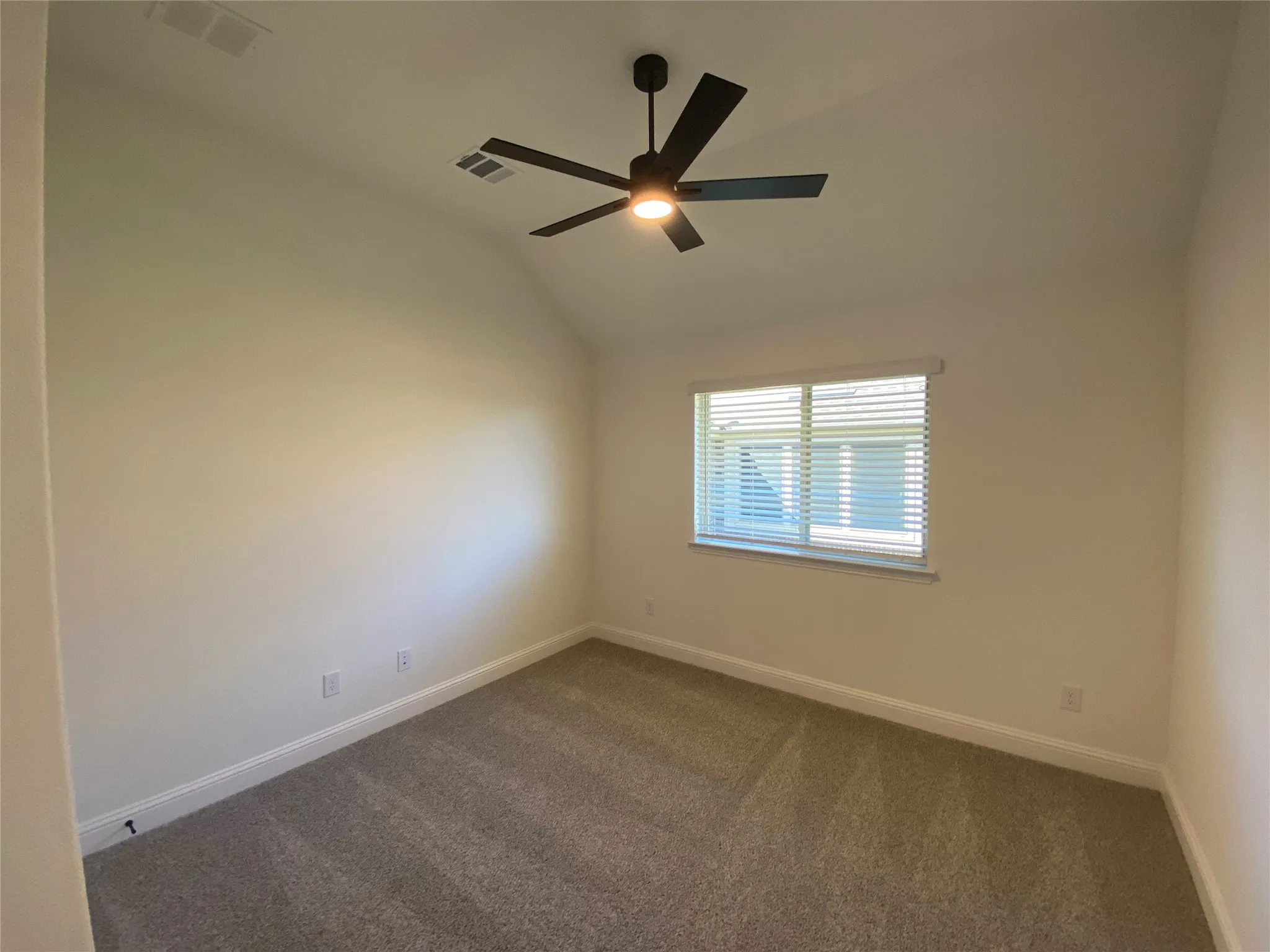 Single Family Residence For Rent in Collin County , 2012 Hickory Chase Lane, Anna, Texas 75409, 4 Bedroom, 3 Bathroom, 2 Garage spaces, 2,099 Sqft, built in 2025, mls#21408535, Real Estate Agent in Anna, Homes For Rent in Collin county, Homes For Rent in Anna, Realtor in Anna Texas, Real Estate Brokerage Independent Realty Texas, Luminita Cordes Realtor