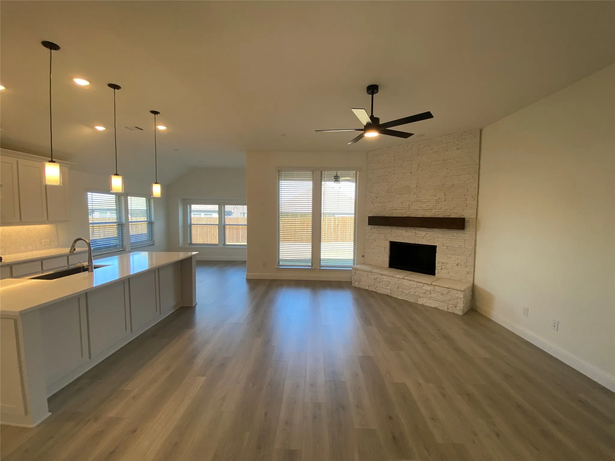 Single Family Residence For Rent in Collin County , 2012 Hickory Chase Lane, Anna, Texas 75409, 4 Bedroom, 3 Bathroom, 2 Garage spaces, 2,099 Sqft, built in 2025, mls#21408535, Real Estate Agent in Anna, Homes For Rent in Collin county, Homes For Rent in Anna, Realtor in Anna Texas, Real Estate Brokerage Independent Realty Texas, Luminita Cordes Realtor