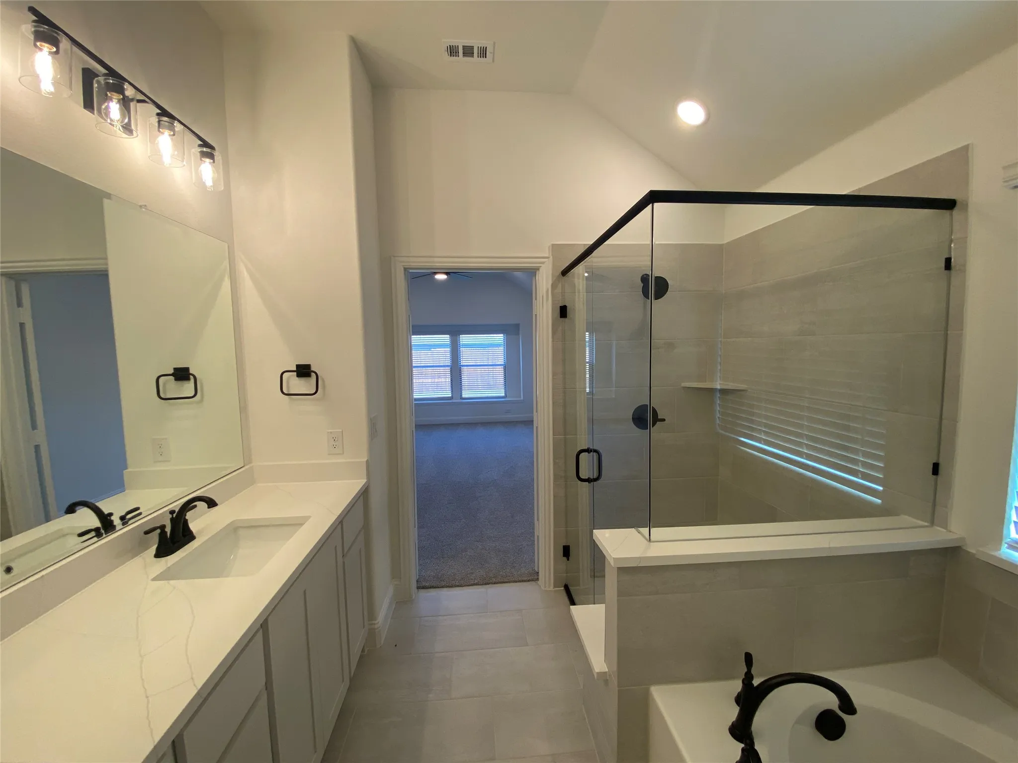 Single Family Residence For Rent in Collin County , 2012 Hickory Chase Lane, Anna, Texas 75409, 4 Bedroom, 3 Bathroom, 2 Garage spaces, 2,099 Sqft, built in 2025, mls#21408535, Real Estate Agent in Anna, Homes For Rent in Collin county, Homes For Rent in Anna, Realtor in Anna Texas, Real Estate Brokerage Independent Realty Texas, Luminita Cordes Realtor