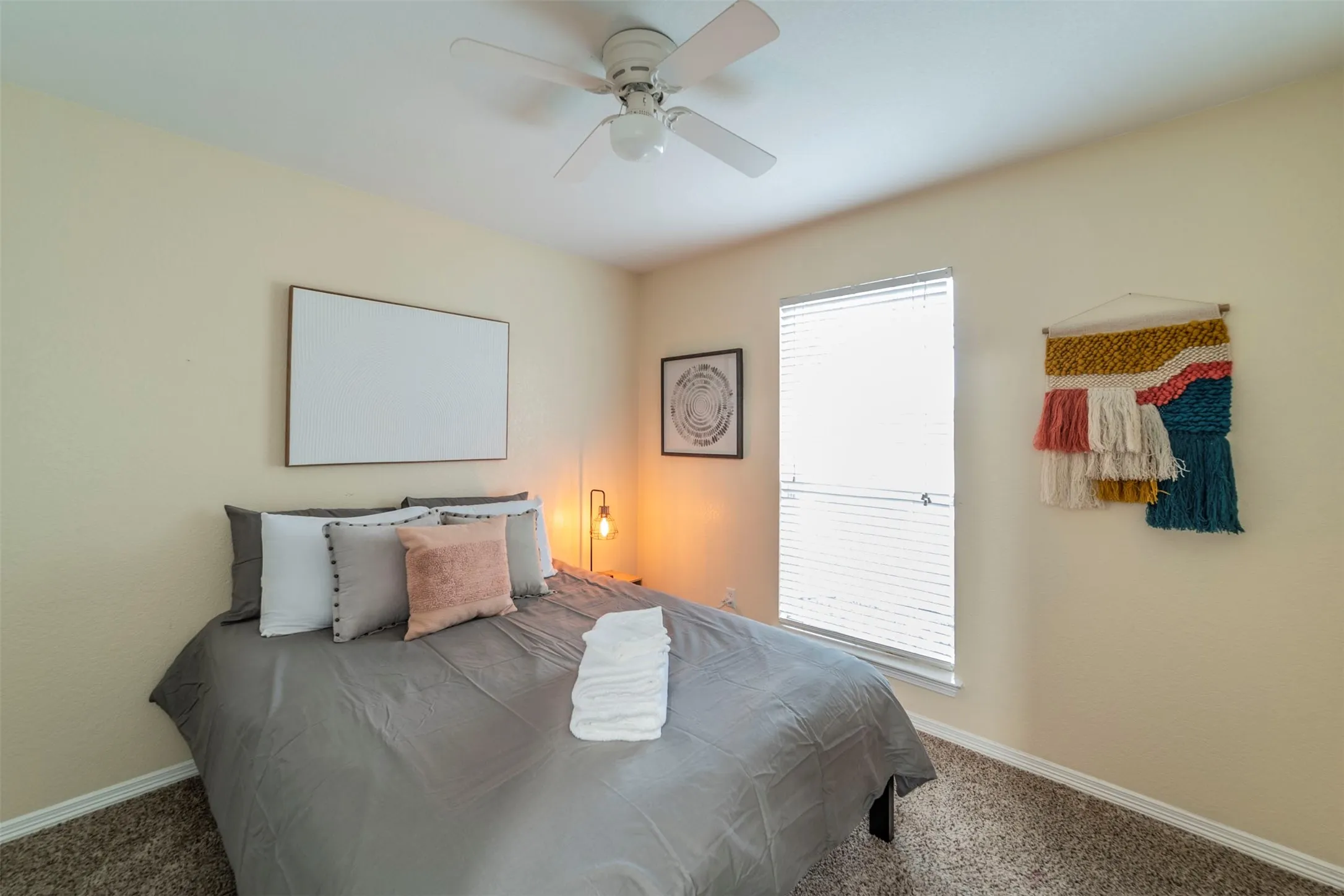 Single Family Residence For Sale in Johnson County , 421 Oxford Street, Burleson, Texas 76028, 4 Bedroom, 2 Bathroom, 2 Garage spaces, 1,671 Sqft, built in 2004, mls#21408537, Real Estate Agent in Burleson, Homes For Sale in Johnson county, Homes For Sale in Burleson, Realtor in Burleson Texas, Real Estate Brokerage Independent Realty Texas, Luminita Cordes Realtor