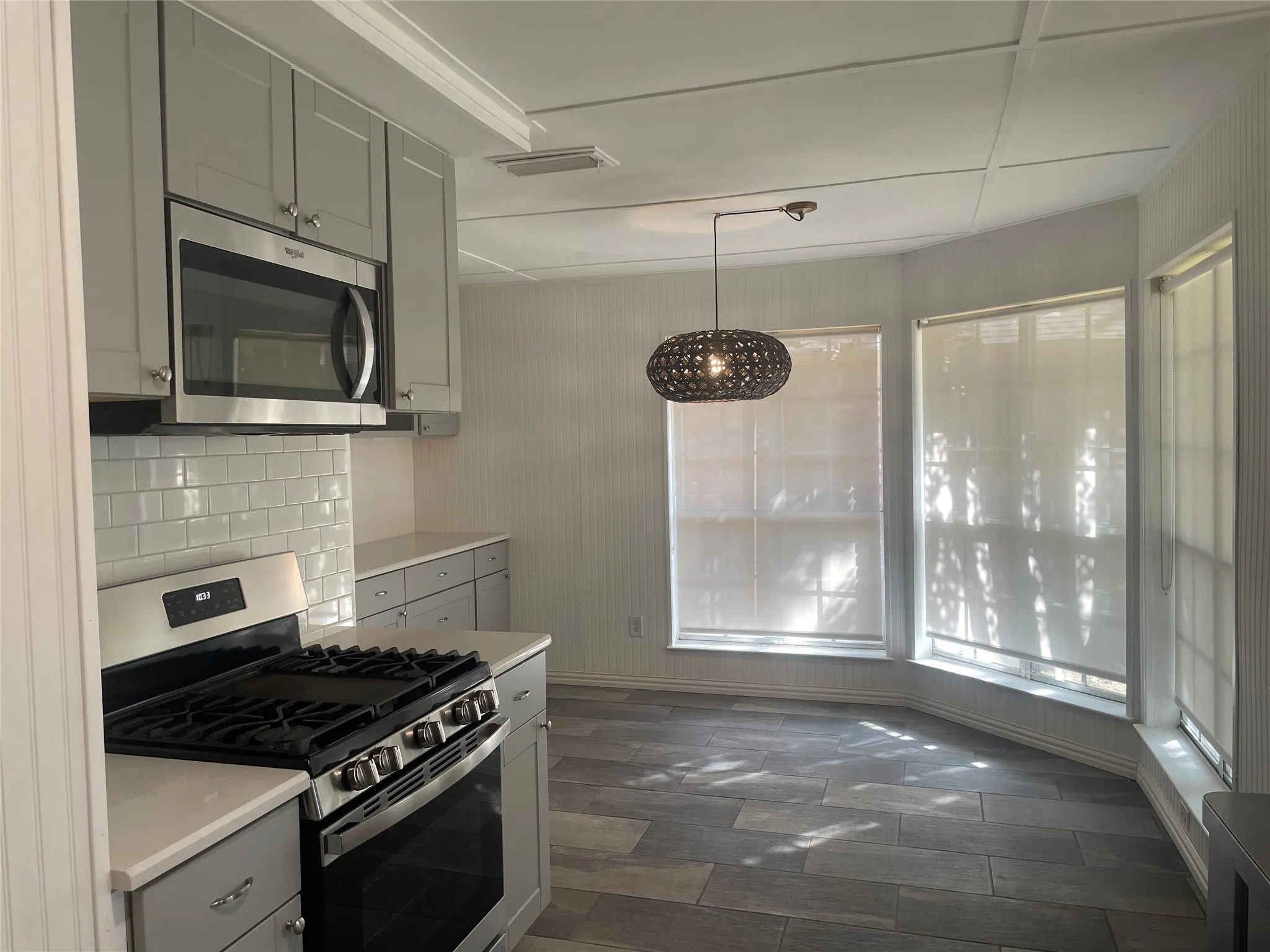 Single Family Residence For Rent in Dallas County , 12112 Cross Creek Drive, Dallas, Texas 75243, 3 Bedroom, 3 Bathroom, 2 Garage spaces, 2,597 Sqft, built in 1979, mls#21408527, Real Estate Agent in Dallas, Homes For Rent in Dallas county, Homes For Rent in Dallas, Realtor in Dallas Texas, Real Estate Brokerage Independent Realty Texas, Luminita Cordes Realtor
