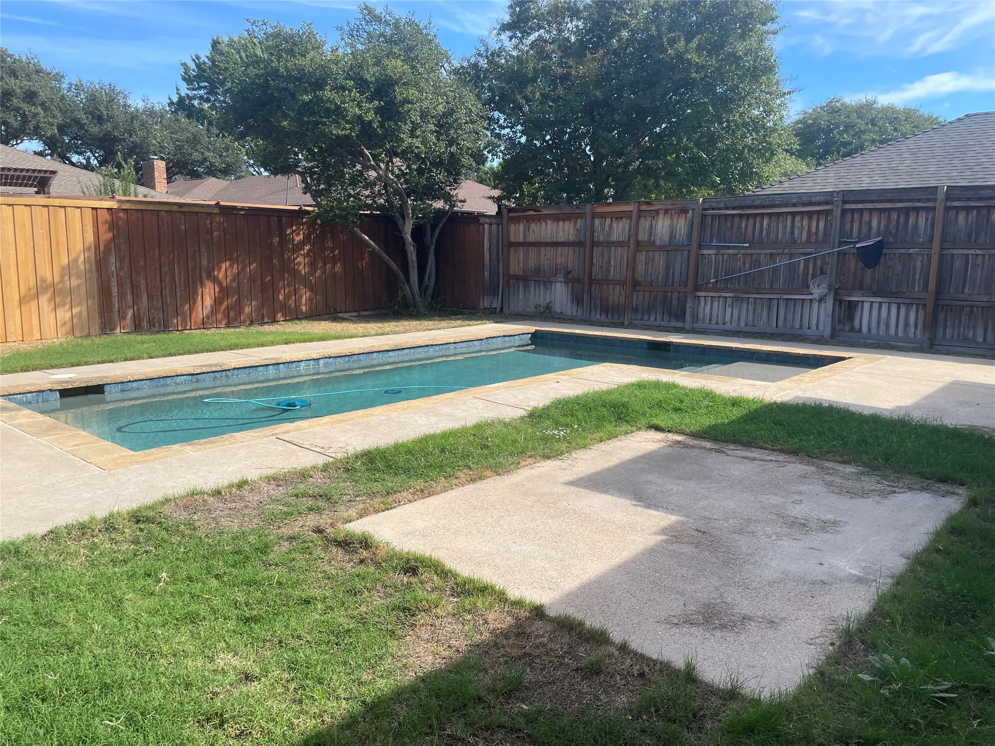 Single Family Residence For Rent in Dallas County , 12112 Cross Creek Drive, Dallas, Texas 75243, 3 Bedroom, 3 Bathroom, 2 Garage spaces, 2,597 Sqft, built in 1979, mls#21408527, Real Estate Agent in Dallas, Homes For Rent in Dallas county, Homes For Rent in Dallas, Realtor in Dallas Texas, Real Estate Brokerage Independent Realty Texas, Luminita Cordes Realtor