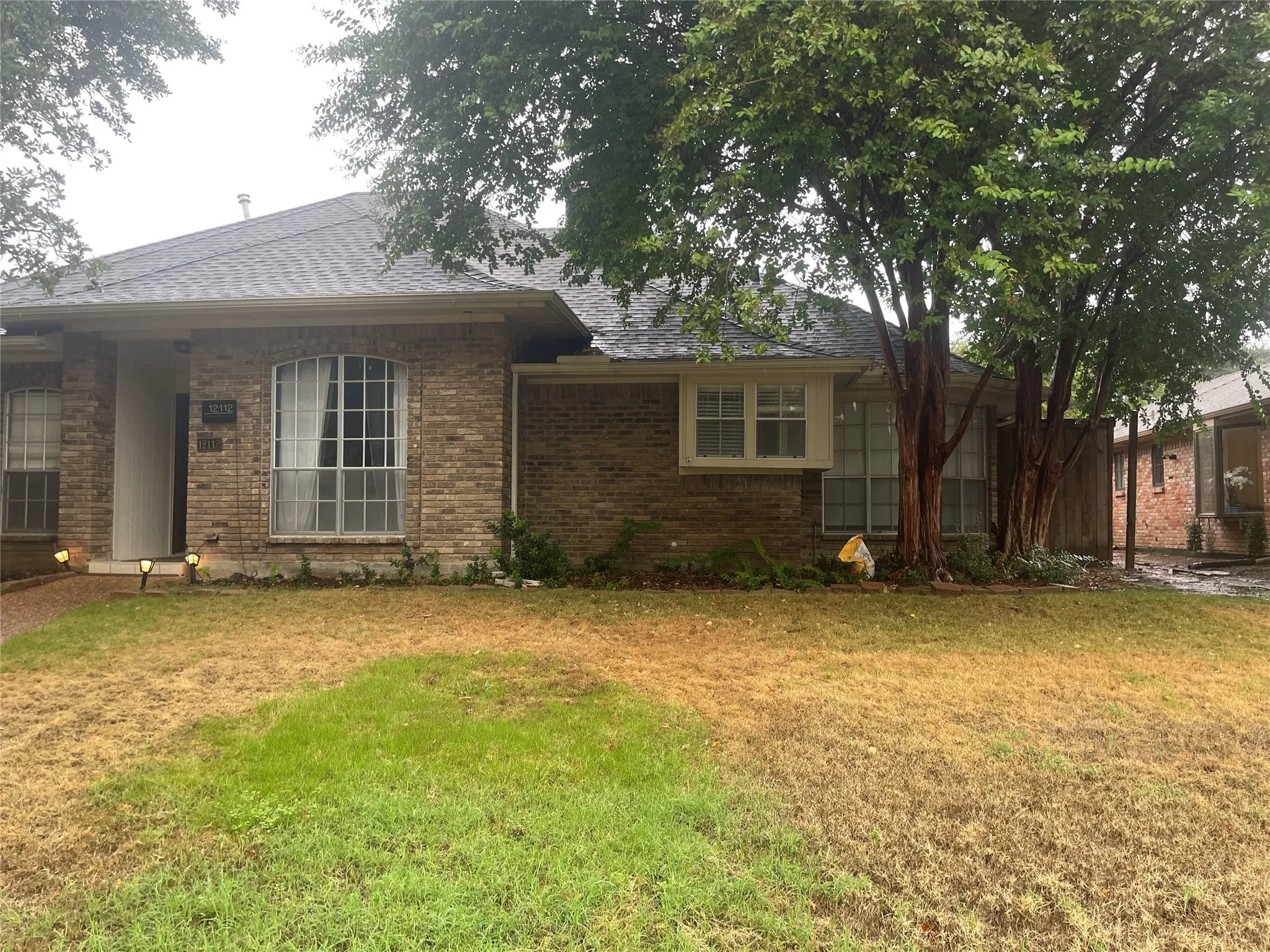 Single Family Residence For Rent in Dallas County , 12112 Cross Creek Drive, Dallas, Texas 75243, 3 Bedroom, 3 Bathroom, 2 Garage spaces, 2,597 Sqft, built in 1979, mls#21408527, Real Estate Agent in Dallas, Homes For Rent in Dallas county, Homes For Rent in Dallas, Realtor in Dallas Texas, Real Estate Brokerage Independent Realty Texas, Luminita Cordes Realtor