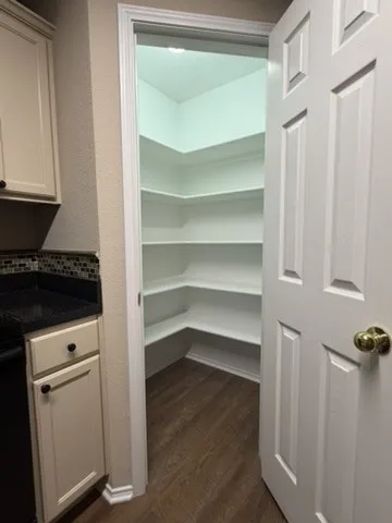 Single Family Residence For Rent in Dallas County , 7905 Park Lane, Rowlett, Texas 75089, 3 Bedroom, 3 Bathroom, 2 Garage spaces, 2,103 Sqft, built in 1997, mls#21407772, Real Estate Agent in Rowlett, Homes For Rent in Dallas county, Homes For Rent in Rowlett, Realtor in Rowlett Texas, Real Estate Brokerage Independent Realty Texas, Luminita Cordes Realtor
