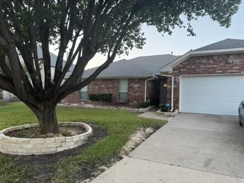 Single Family Residence For Rent in Dallas County , 7905 Park Lane, Rowlett, Texas 75089, 3 Bedroom, 3 Bathroom, 2 Garage spaces, 2,103 Sqft, built in 1997, mls#21407772, Real Estate Agent in Rowlett, Homes For Rent in Dallas county, Homes For Rent in Rowlett, Realtor in Rowlett Texas, Real Estate Brokerage Independent Realty Texas, Luminita Cordes Realtor