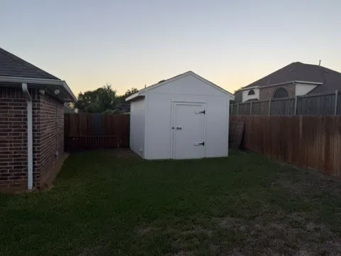 Single Family Residence For Rent in Dallas County , 7905 Park Lane, Rowlett, Texas 75089, 3 Bedroom, 3 Bathroom, 2 Garage spaces, 2,103 Sqft, built in 1997, mls#21407772, Real Estate Agent in Rowlett, Homes For Rent in Dallas county, Homes For Rent in Rowlett, Realtor in Rowlett Texas, Real Estate Brokerage Independent Realty Texas, Luminita Cordes Realtor