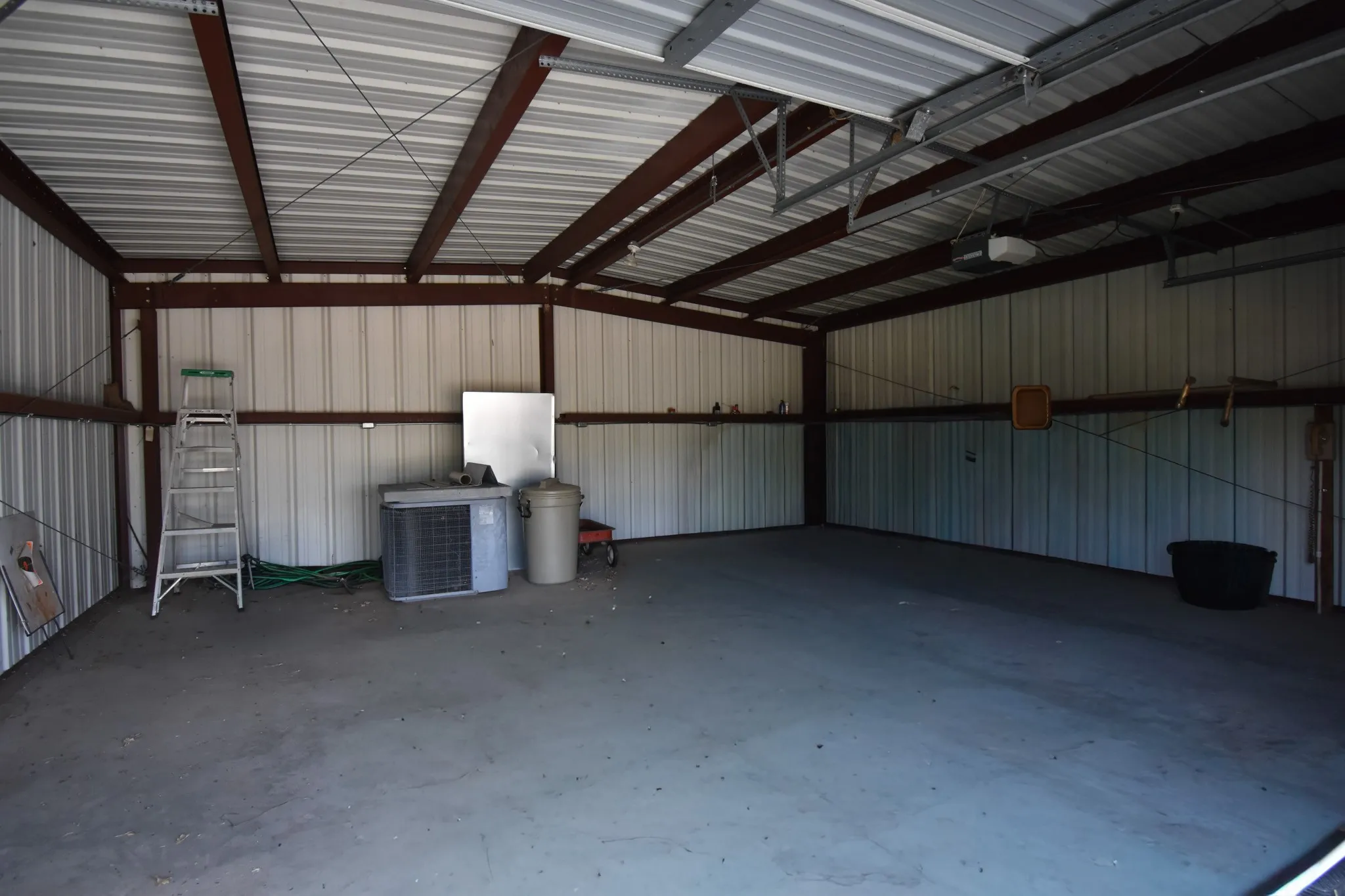 Single Family Residence For Sale in Mason County , 12236 First Katemcy Street, Mason, Texas 76825, 3 Bedroom, 2 Bathroom, 3 Garage spaces, 1,968 Sqft, built in 1970, mls#21408540, Real Estate Agent in Mason, Homes For Sale in Mason county, Homes For Sale in Mason, Realtor in Mason Texas, Real Estate Brokerage Independent Realty Texas, Luminita Cordes Realtor