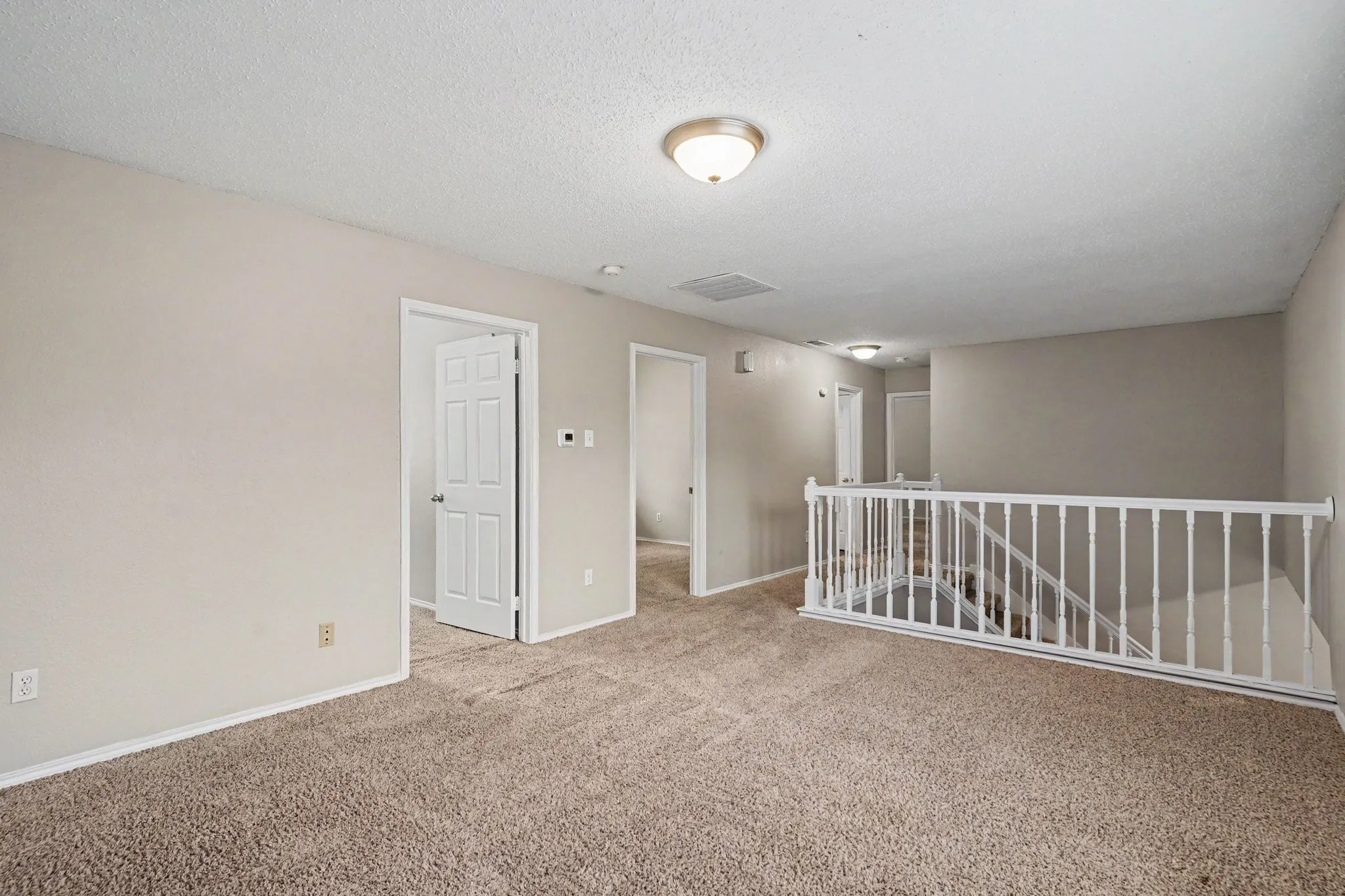 2nd floor: Bonus versatile room with the flexibility to be used as a loft, office, game room or another room to fit your needs.