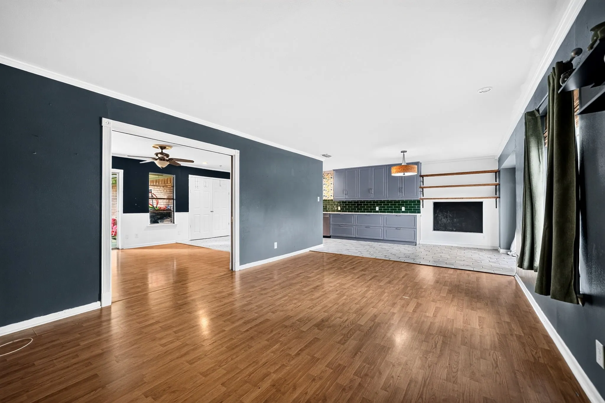 Single Family Residence For Sale in Dallas County , 8150 Hunnicut Road, Dallas, Texas 75228, 3 Bedroom, 2 Bathroom, 2 Garage spaces, 1,597 Sqft, built in 1961, mls#21408393, Real Estate Agent in Dallas, Homes For Sale in Dallas county, Homes For Sale in Dallas, Realtor in Dallas Texas, Real Estate Brokerage Independent Realty Texas, Luminita Cordes Realtor
