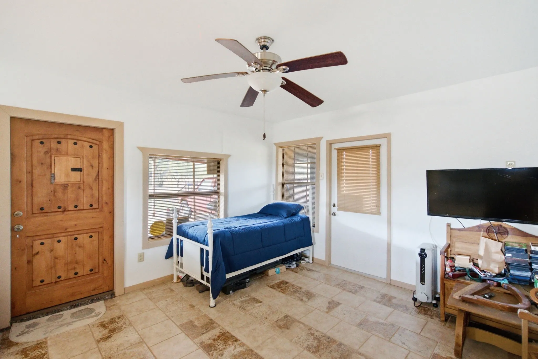 Farm For Sale in Throckmorton County , 3983 N 183 Highway, Woodson, Texas 76491, 1 Bedroom, 1 Bathroom, Garage spaces, 972 Sqft, built in 2016, mls#21408292, Real Estate Agent in Woodson, Homes For Sale in Throckmorton county, Homes For Sale in Woodson, Realtor in Woodson Texas, Real Estate Brokerage Independent Realty Texas, Luminita Cordes Realtor