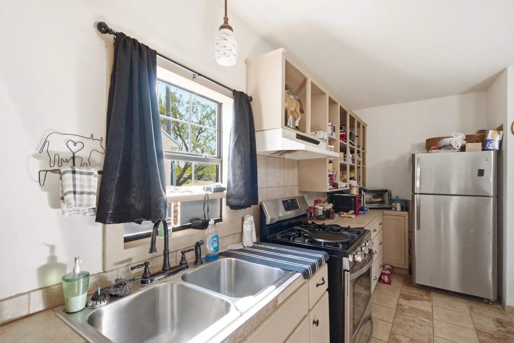 Farm For Sale in Throckmorton County , 3983 N 183 Highway, Woodson, Texas 76491, 1 Bedroom, 1 Bathroom, Garage spaces, 972 Sqft, built in 2016, mls#21408292, Real Estate Agent in Woodson, Homes For Sale in Throckmorton county, Homes For Sale in Woodson, Realtor in Woodson Texas, Real Estate Brokerage Independent Realty Texas, Luminita Cordes Realtor