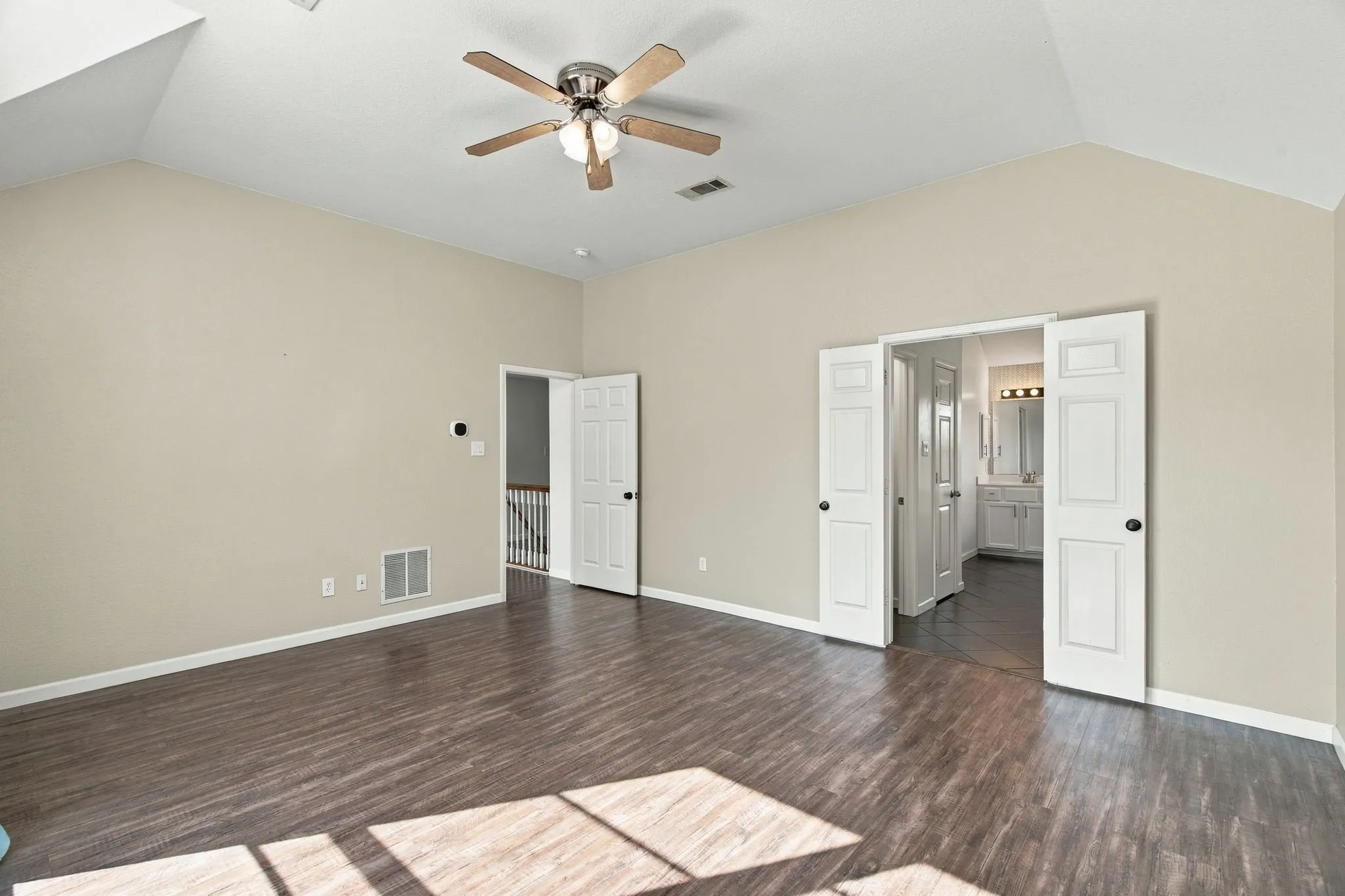 Single Family Residence For Sale in Tarrant County , 8258 Quachita Crossover, Fort Worth, Texas 76137, 4 Bedroom, 3 Bathroom, 2 Garage spaces, 2,743 Sqft, built in 1997, mls#21407437, Real Estate Agent in Fort Worth, Homes For Sale in Tarrant county, Homes For Sale in Fort Worth, Realtor in Fort Worth Texas, Real Estate Brokerage Independent Realty Texas, Luminita Cordes Realtor