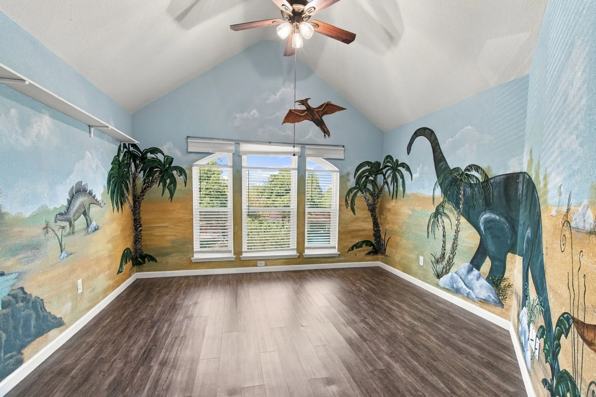 Single Family Residence For Sale in Tarrant County , 8258 Quachita Crossover, Fort Worth, Texas 76137, 4 Bedroom, 3 Bathroom, 2 Garage spaces, 2,743 Sqft, built in 1997, mls#21407437, Real Estate Agent in Fort Worth, Homes For Sale in Tarrant county, Homes For Sale in Fort Worth, Realtor in Fort Worth Texas, Real Estate Brokerage Independent Realty Texas, Luminita Cordes Realtor