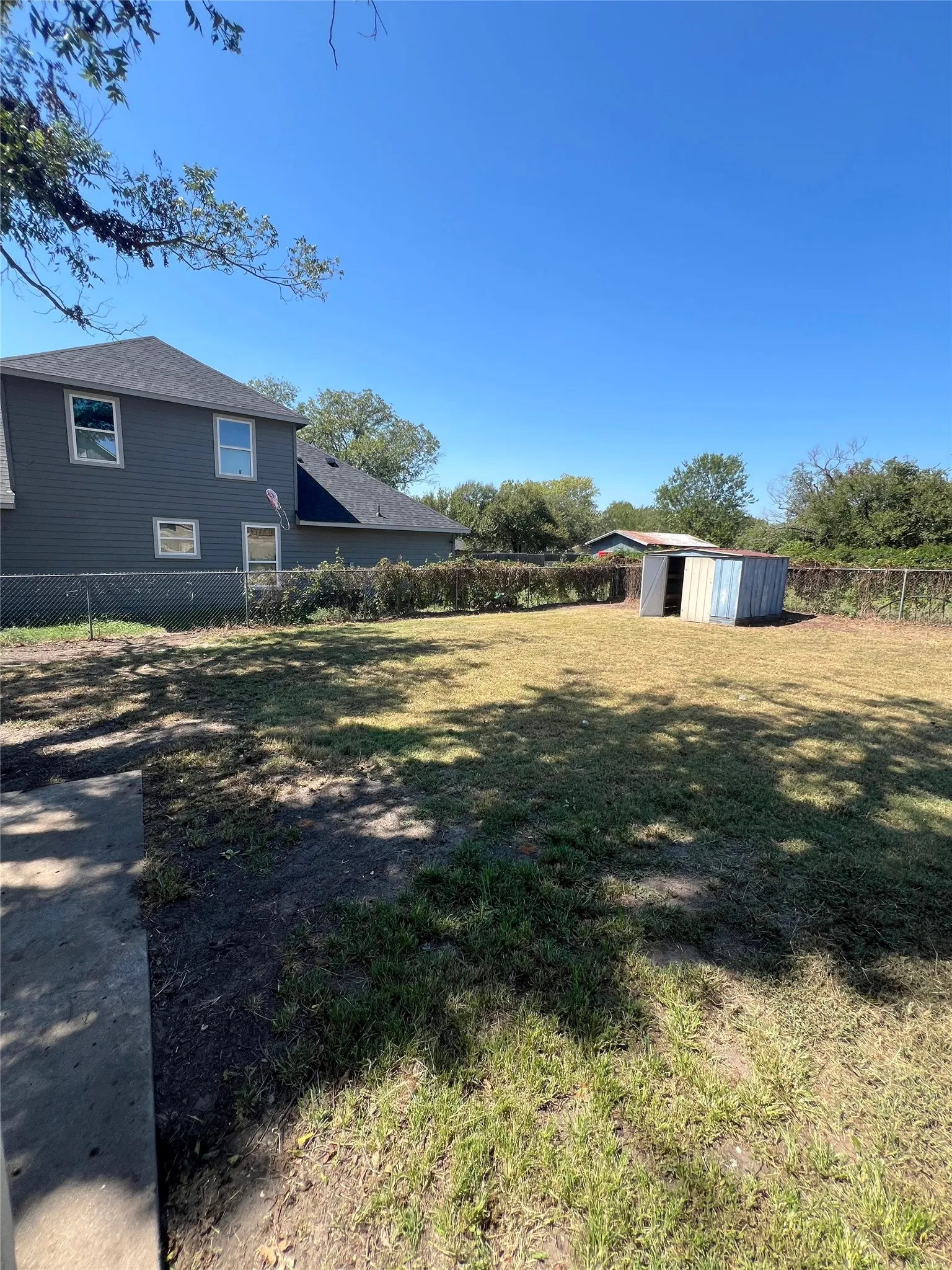 Single Family Residence For Rent in Parker County , 506 W Ball Street, Weatherford, Texas 76086, 3 Bedroom, 1 Bathroom, Garage spaces, 853 Sqft, built in 0, mls#21406506, Real Estate Agent in Weatherford, Homes For Rent in Parker county, Homes For Rent in Weatherford, Realtor in Weatherford Texas, Real Estate Brokerage Independent Realty Texas, Luminita Cordes Realtor