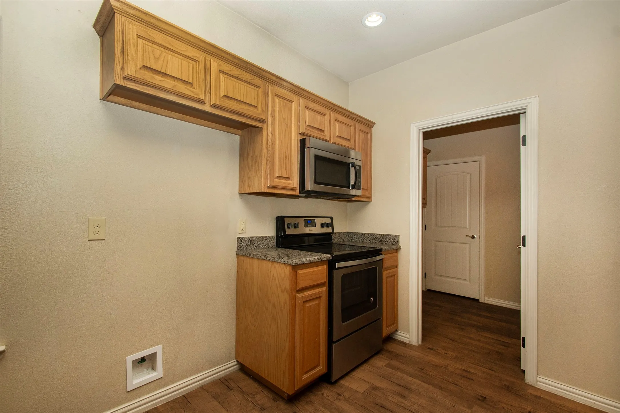 Single Family Residence For Rent in Grayson County , 700 E Bullock Street, Denison, Texas 75021, 3 Bedroom, 2 Bathroom, 2 Garage spaces, 1,320 Sqft, built in 2017, mls#21408554, Real Estate Agent in Denison, Homes For Rent in Grayson county, Homes For Rent in Denison, Realtor in Denison Texas, Real Estate Brokerage Independent Realty Texas, Luminita Cordes Realtor