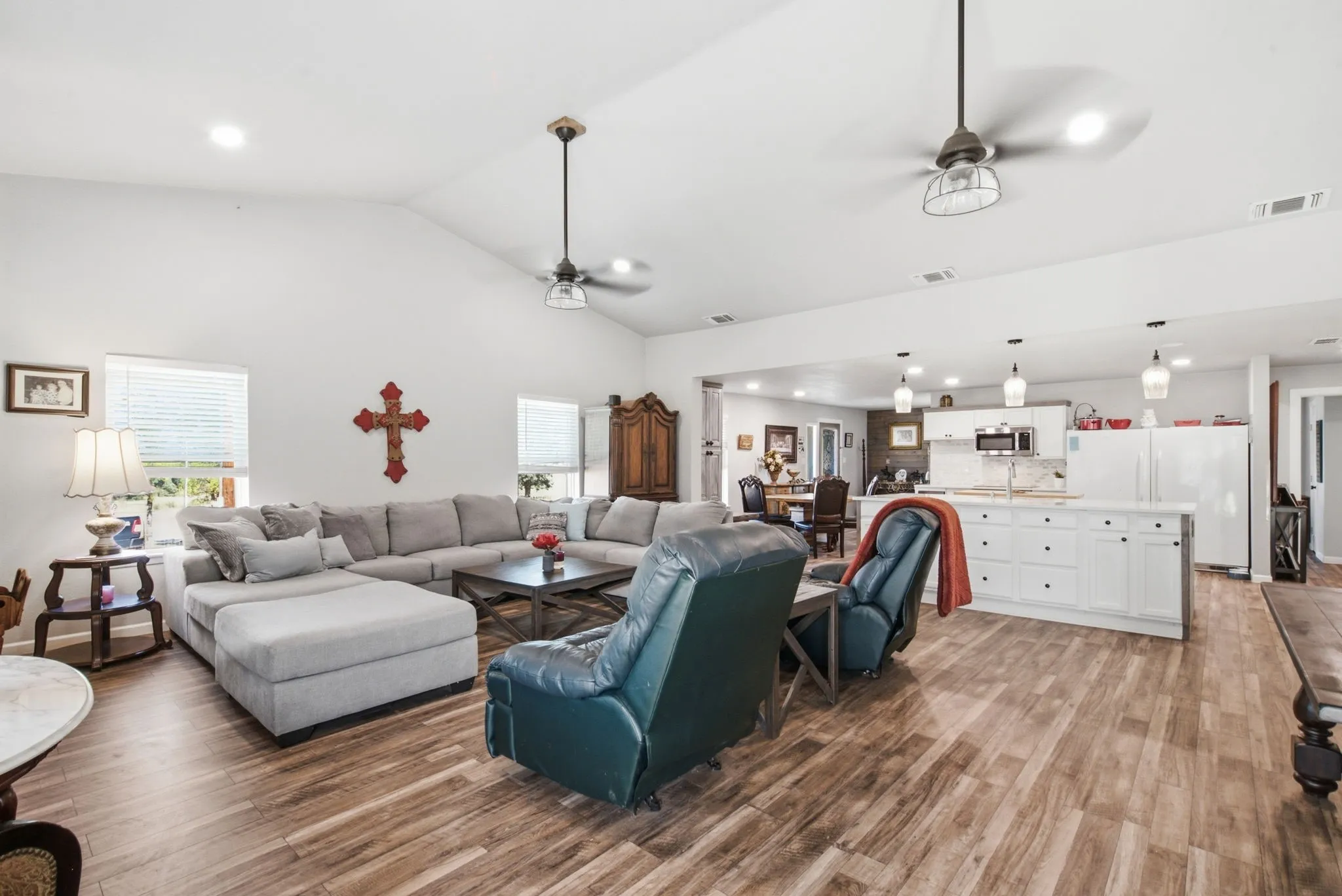 Office For Sale in Parker County , 5098 Fairview Road, Millsap, Texas 76066, 0, 0, Garage spaces, 0 Sqft, built in 2003, mls#21405817, Real Estate Agent in Millsap, Homes For Sale in Parker county, Homes For Sale in Millsap, Realtor in Millsap Texas, Real Estate Brokerage Independent Realty Texas, Luminita Cordes Realtor