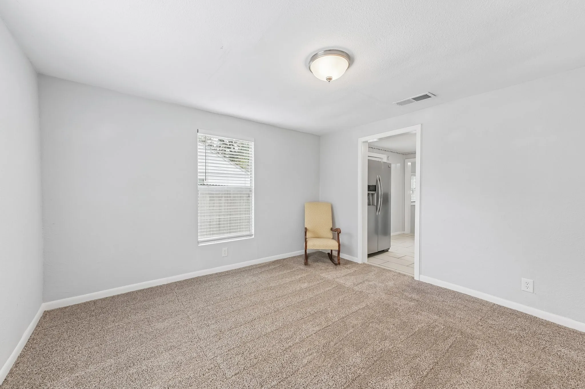Single Family Residence For Sale in Tarrant County , 200 N Roe Street, White Settlement, Texas 76108, 3 Bedroom, 2 Bathroom, Garage spaces, 1,568 Sqft, built in 1949, mls#21405334, Real Estate Agent in White Settlement, Homes For Sale in Tarrant county, Homes For Sale in White Settlement, Realtor in White Settlement Texas, Real Estate Brokerage Independent Realty Texas, Luminita Cordes Realtor