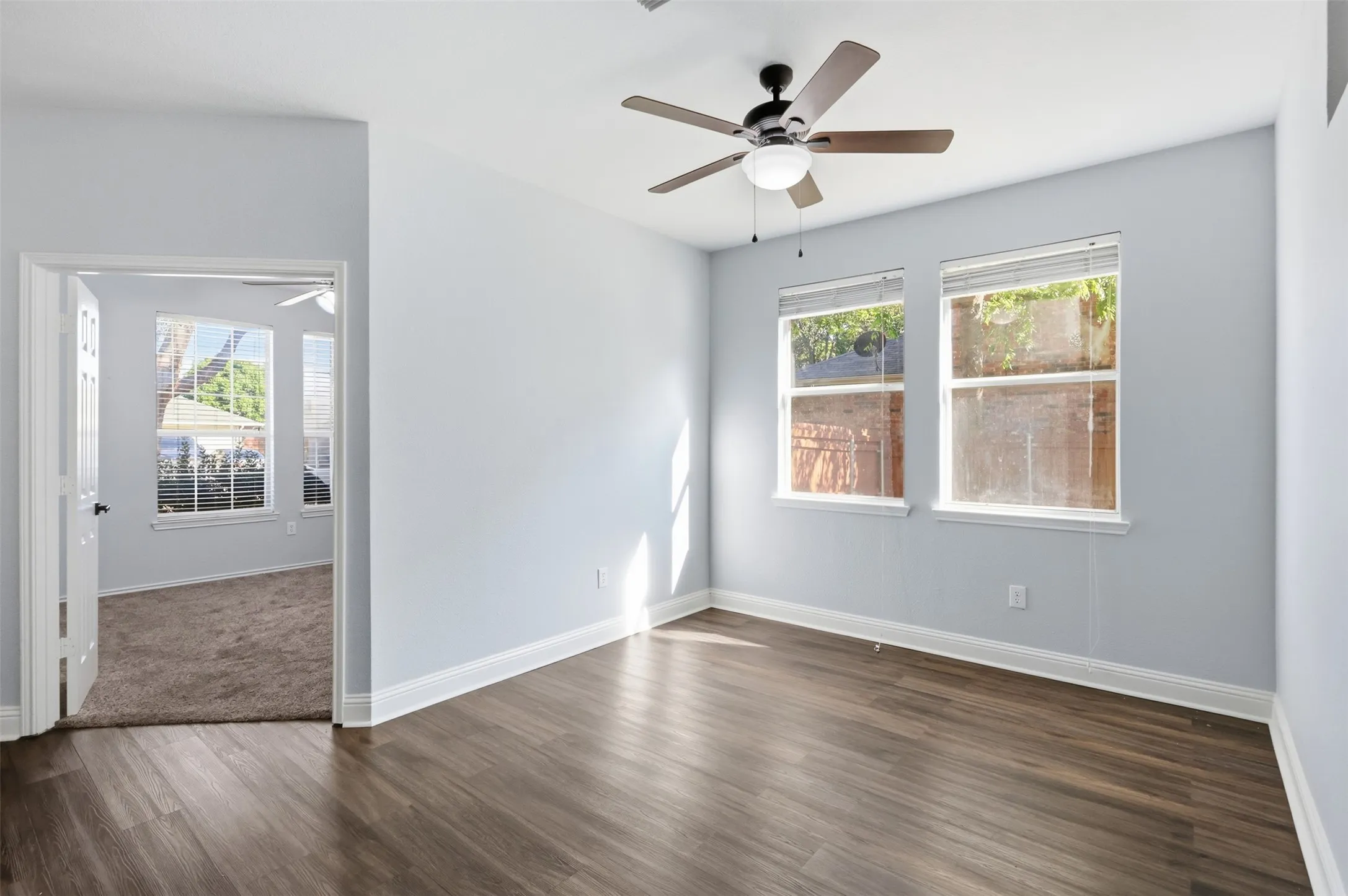 Single Family Residence For Rent in Tarrant County , 315 Londonderry Lane, Mansfield, Texas 76063, 4 Bedroom, 2 Bathroom, 2 Garage spaces, 2,079 Sqft, built in 2001, mls#21405739, Real Estate Agent in Mansfield, Homes For Rent in Tarrant county, Homes For Rent in Mansfield, Realtor in Mansfield Texas, Real Estate Brokerage Independent Realty Texas, Luminita Cordes Realtor