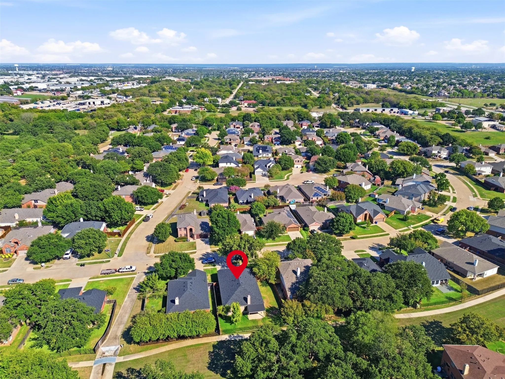 Single Family Residence For Rent in Tarrant County , 315 Londonderry Lane, Mansfield, Texas 76063, 4 Bedroom, 2 Bathroom, 2 Garage spaces, 2,079 Sqft, built in 2001, mls#21405739, Real Estate Agent in Mansfield, Homes For Rent in Tarrant county, Homes For Rent in Mansfield, Realtor in Mansfield Texas, Real Estate Brokerage Independent Realty Texas, Luminita Cordes Realtor