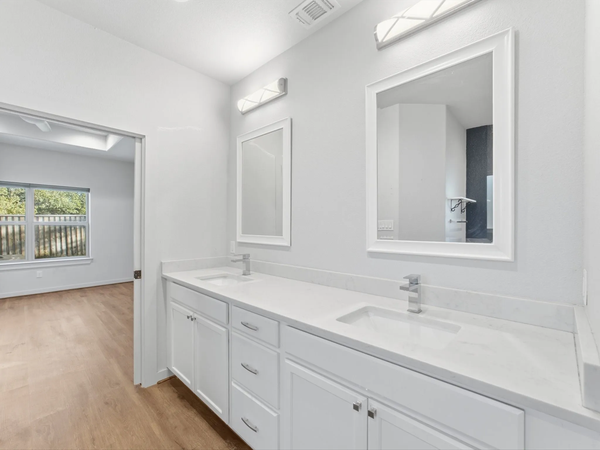 Single Family Residence For Sale in Wise County , 196 Bridwell Lane, Runaway Bay, Texas 76426, 4 Bedroom, 2 Bathroom, 2 Garage spaces, 1,635 Sqft, built in 2019, mls#21408491, Real Estate Agent in Runaway Bay, Homes For Sale in Wise county, Homes For Sale in Runaway Bay, Realtor in Runaway Bay Texas, Real Estate Brokerage Independent Realty Texas, Luminita Cordes Realtor
