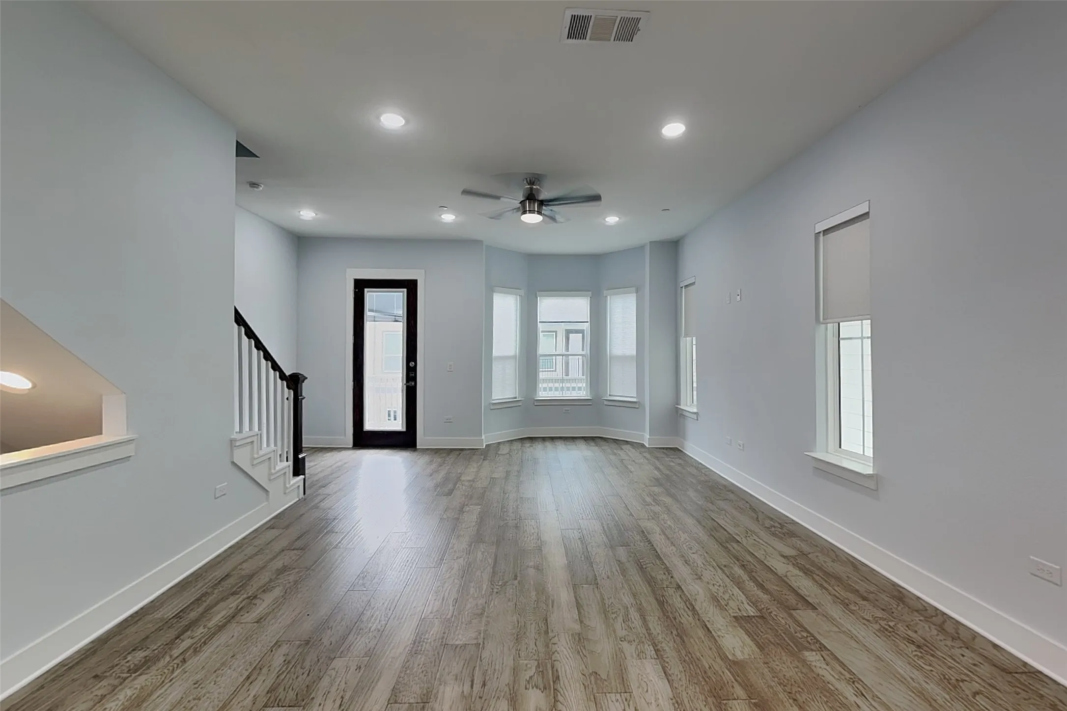 Townhouse For Rent in Denton County , 217 S Village Way, Lewisville, Texas 75057, 3 Bedroom, 4 Bathroom, 2 Garage spaces, 1,828 Sqft, built in 2019, mls#21408560, Real Estate Agent in Lewisville, Homes For Rent in Denton county, Homes For Rent in Lewisville, Realtor in Lewisville Texas, Real Estate Brokerage Independent Realty Texas, Luminita Cordes Realtor