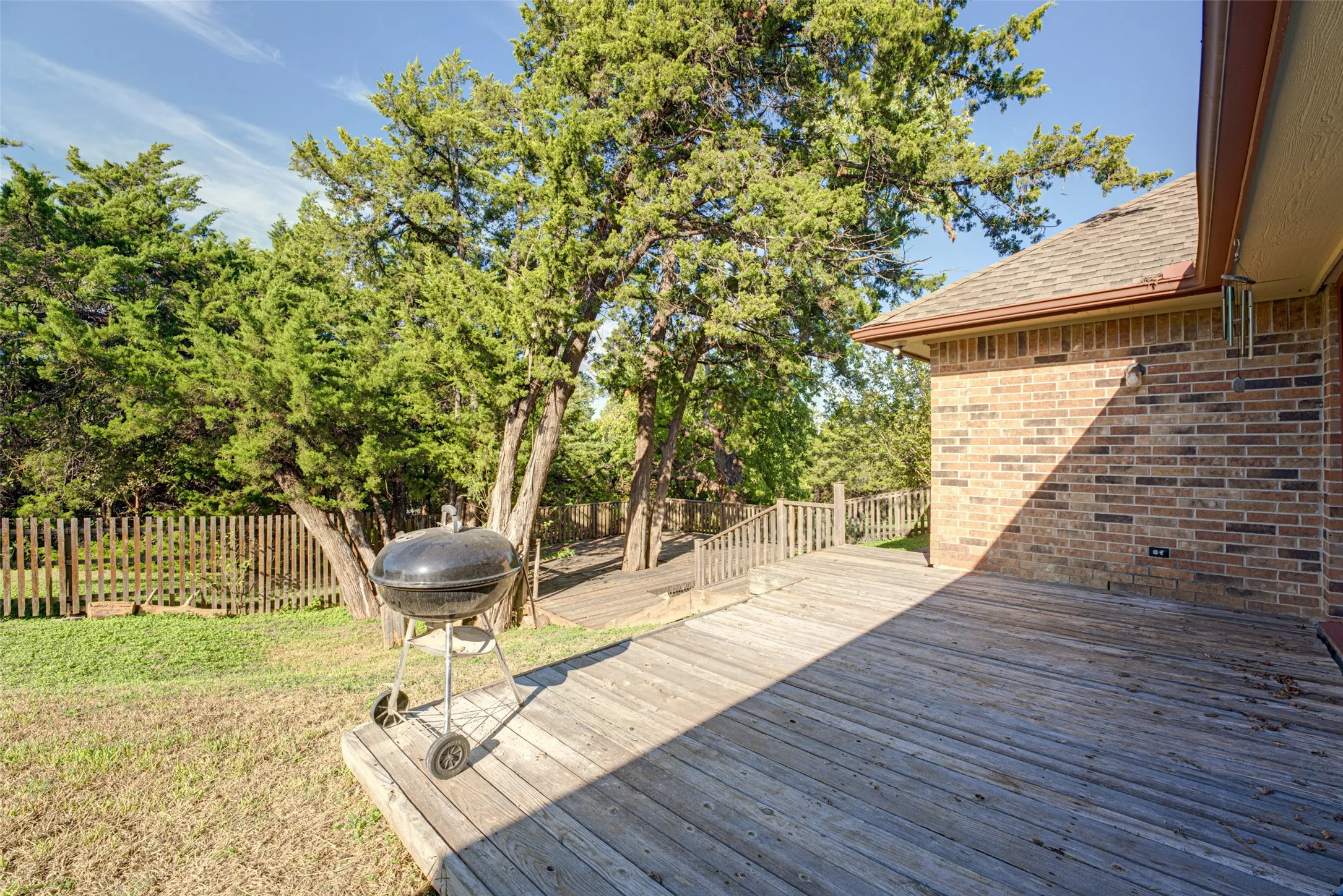 Single Family Residence For Rent in Rockwall County , 10 Cypress Court, Heath, Texas 75032, 4 Bedroom, 2 Bathroom, 2 Garage spaces, 2,539 Sqft, built in 1987, mls#21407016, Real Estate Agent in Heath, Homes For Rent in Rockwall county, Homes For Rent in Heath, Realtor in Heath Texas, Real Estate Brokerage Independent Realty Texas, Luminita Cordes Realtor