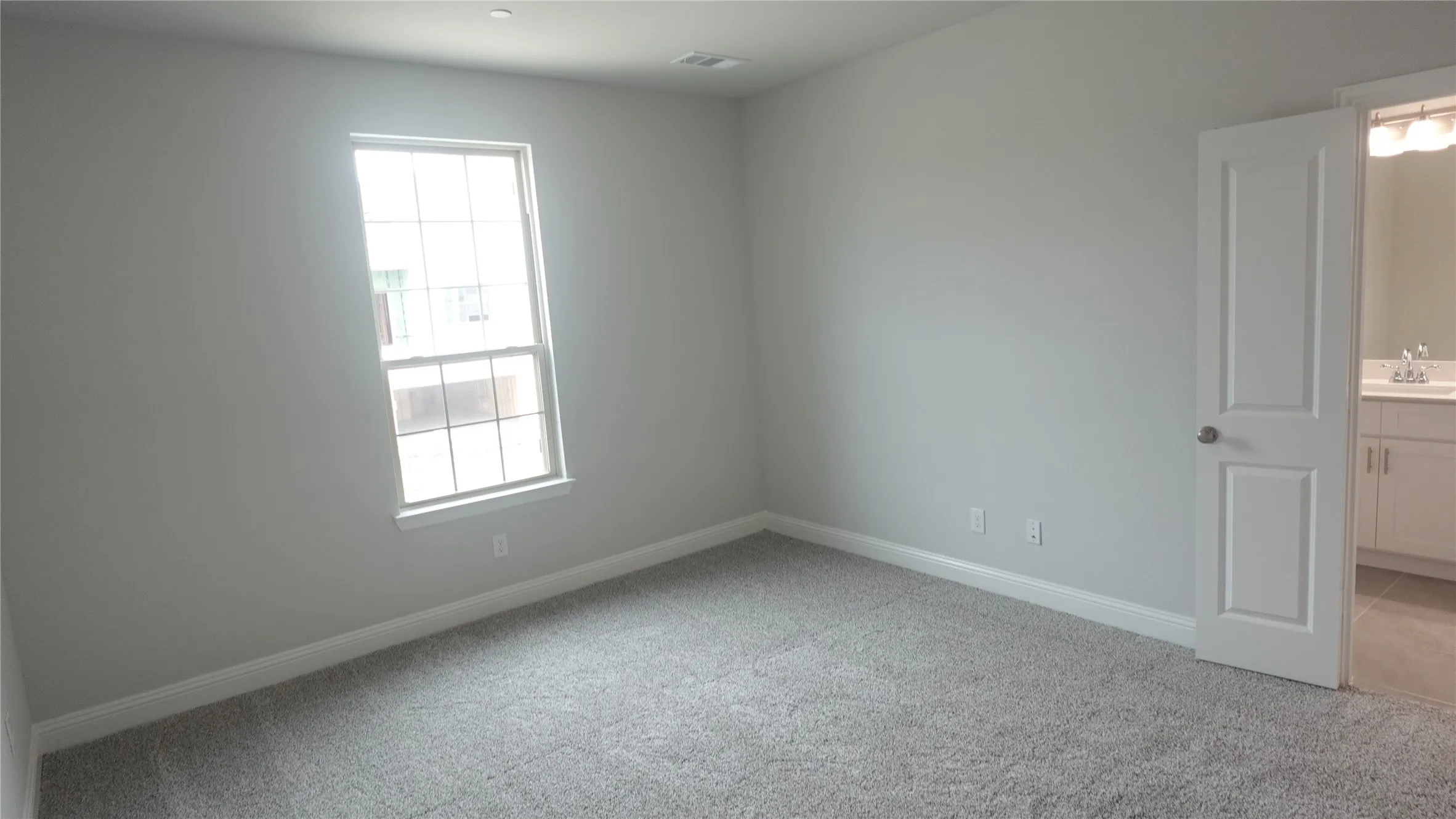 Townhouse For Rent in Collin County , 824 Heart Reef Road, Plano, Texas 75075, 3 Bedroom, 3 Bathroom, 2 Garage spaces, 1,894 Sqft, built in 2024, mls#21408563, Real Estate Agent in Plano, Homes For Rent in Collin county, Homes For Rent in Plano, Realtor in Plano Texas, Real Estate Brokerage Independent Realty Texas, Luminita Cordes Realtor