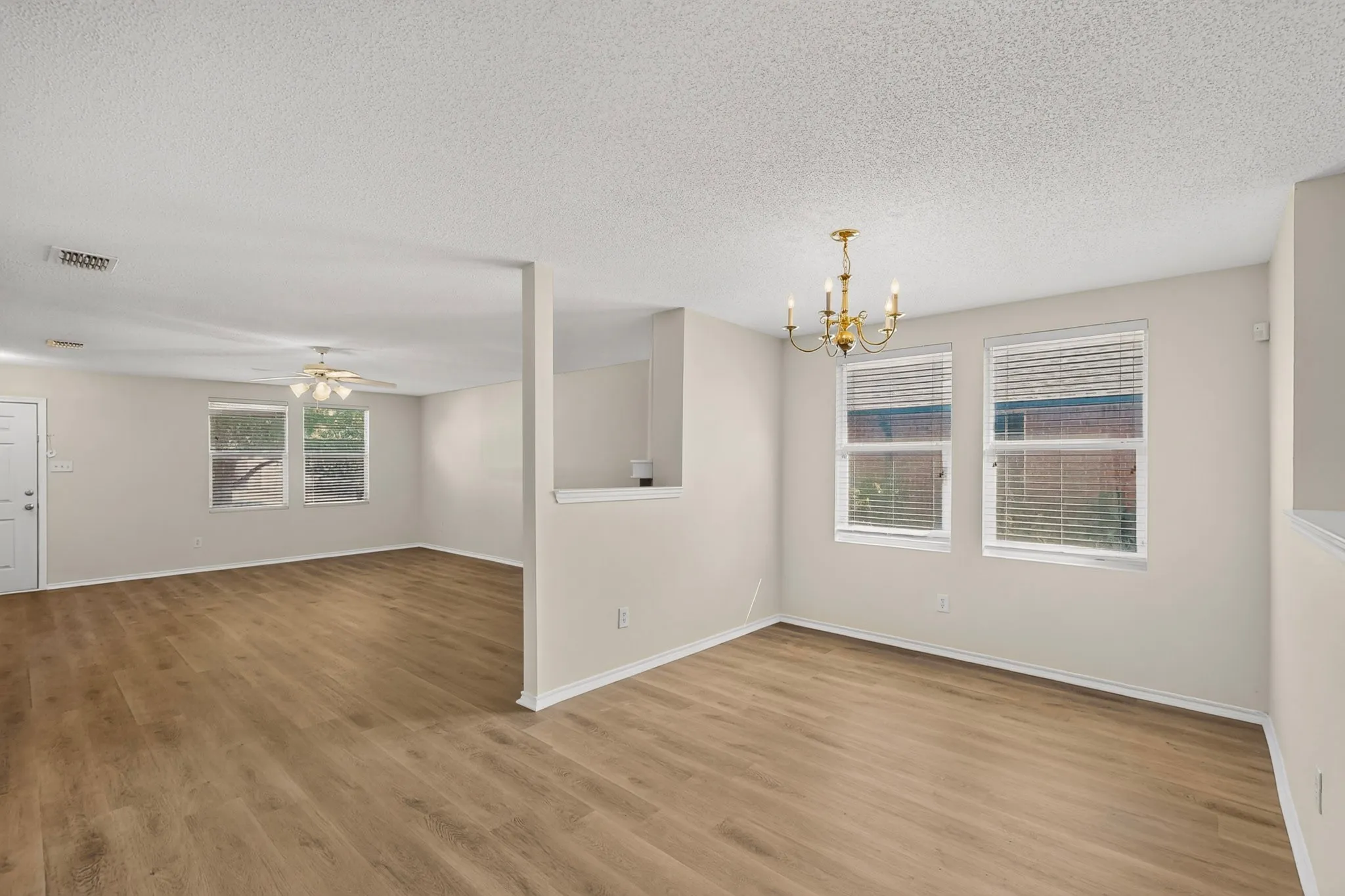 Single Family Residence For Rent in Collin County , 717 Gallant Court, Wylie, Texas 75098, 3 Bedroom, 2 Bathroom, 2 Garage spaces, 1,868 Sqft, built in 2005, mls#21408564, Real Estate Agent in Wylie, Homes For Rent in Collin county, Homes For Rent in Wylie, Realtor in Wylie Texas, Real Estate Brokerage Independent Realty Texas, Luminita Cordes Realtor