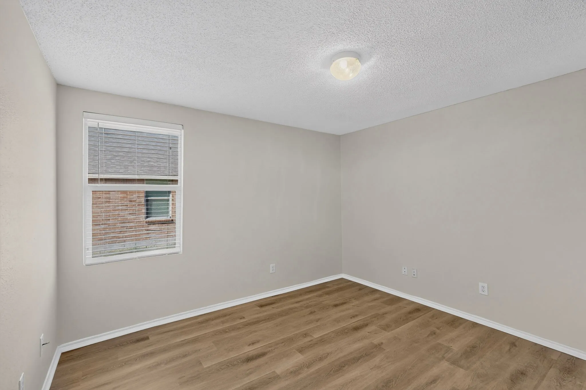 Single Family Residence For Rent in Collin County , 717 Gallant Court, Wylie, Texas 75098, 3 Bedroom, 2 Bathroom, 2 Garage spaces, 1,868 Sqft, built in 2005, mls#21408564, Real Estate Agent in Wylie, Homes For Rent in Collin county, Homes For Rent in Wylie, Realtor in Wylie Texas, Real Estate Brokerage Independent Realty Texas, Luminita Cordes Realtor