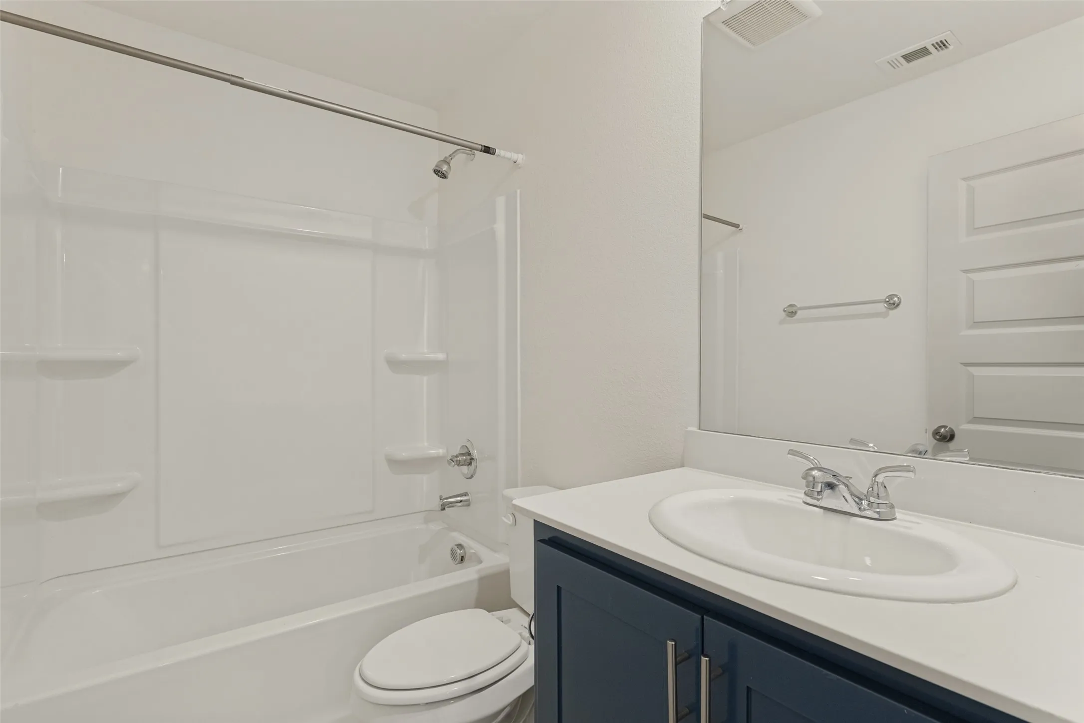 Single Family Residence For Sale in Collin County , 2124 Pacific Avenue, Anna, Texas 75409, 4 Bedroom, 3 Bathroom, 2 Garage spaces, 2,589 Sqft, built in 2023, mls#21408566, Real Estate Agent in Anna, Homes For Sale in Collin county, Homes For Sale in Anna, Realtor in Anna Texas, Real Estate Brokerage Independent Realty Texas, Luminita Cordes Realtor