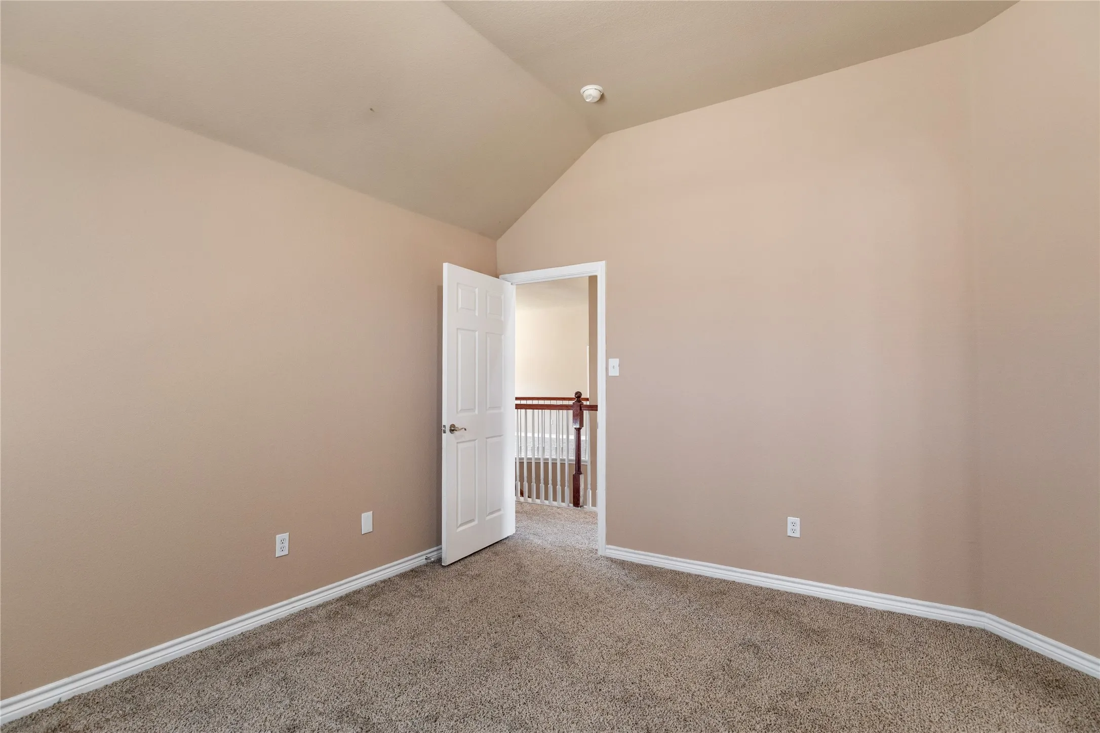 Single Family Residence For Sale in Tarrant County , 8225 Painted Tree Trail, Fort Worth, Texas 76131, 5 Bedroom, 4 Bathroom, 2 Garage spaces, 4,334 Sqft, built in 2006, mls#21404114, Real Estate Agent in Fort Worth, Homes For Sale in Tarrant county, Homes For Sale in Fort Worth, Realtor in Fort Worth Texas, Real Estate Brokerage Independent Realty Texas, Luminita Cordes Realtor
