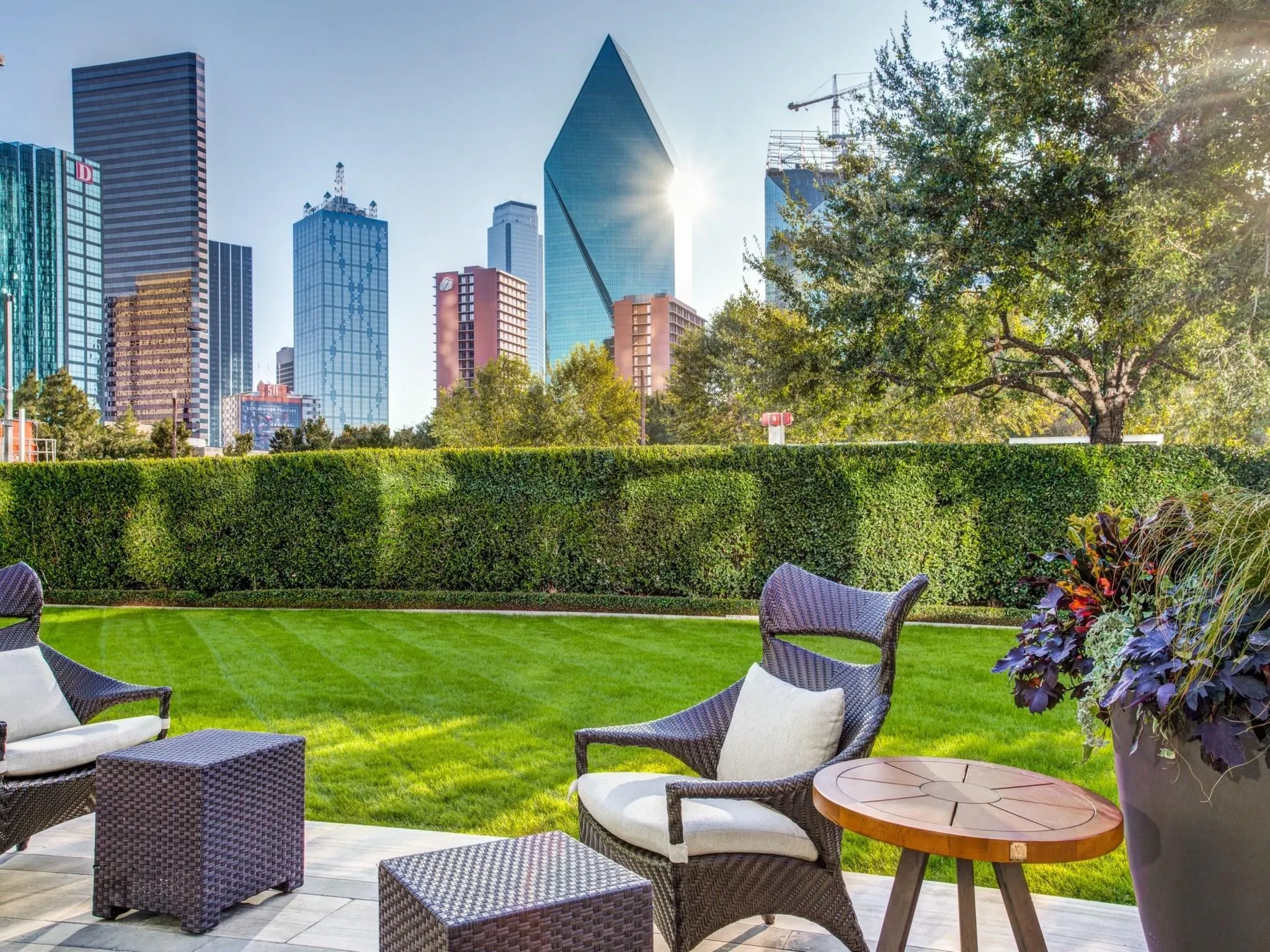 Condominium For Sale in Dallas County , 1918 Olive Street 3601, Dallas, Texas 75201, 2 Bedroom, 4 Bathroom, 3 Garage spaces, 4,032 Sqft, built in 2014, mls#21403751, Real Estate Agent in Dallas, Homes For Sale in Dallas county, Homes For Sale in Dallas, Realtor in Dallas Texas, Real Estate Brokerage Independent Realty Texas, Luminita Cordes Realtor