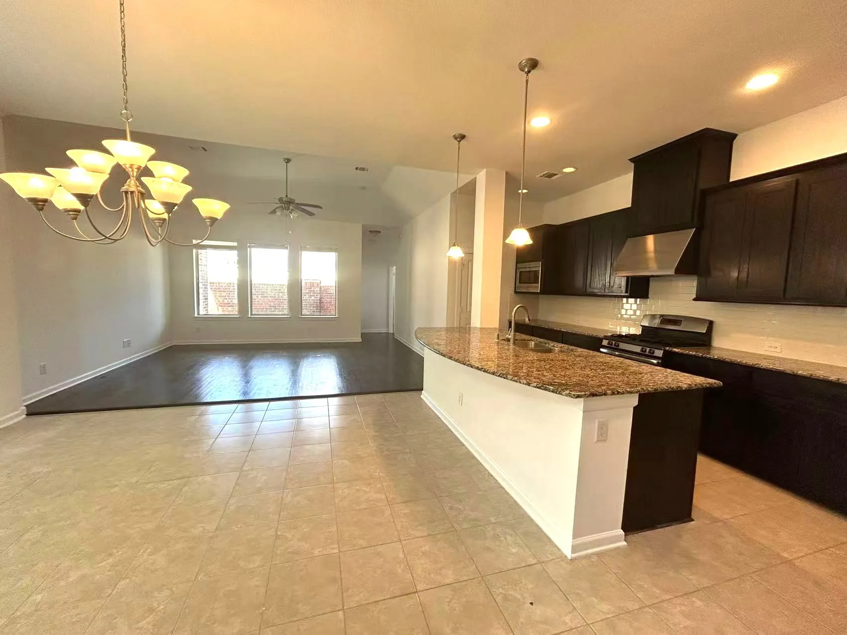 Single Family Residence For Rent in Dallas County , 1134 Alpine Drive, Richardson, Texas 75080, 6 Bedroom, 4 Bathroom, 2 Garage spaces, 3,300 Sqft, built in 2015, mls#21408568, Real Estate Agent in Richardson, Homes For Rent in Dallas county, Homes For Rent in Richardson, Realtor in Richardson Texas, Real Estate Brokerage Independent Realty Texas, Luminita Cordes Realtor