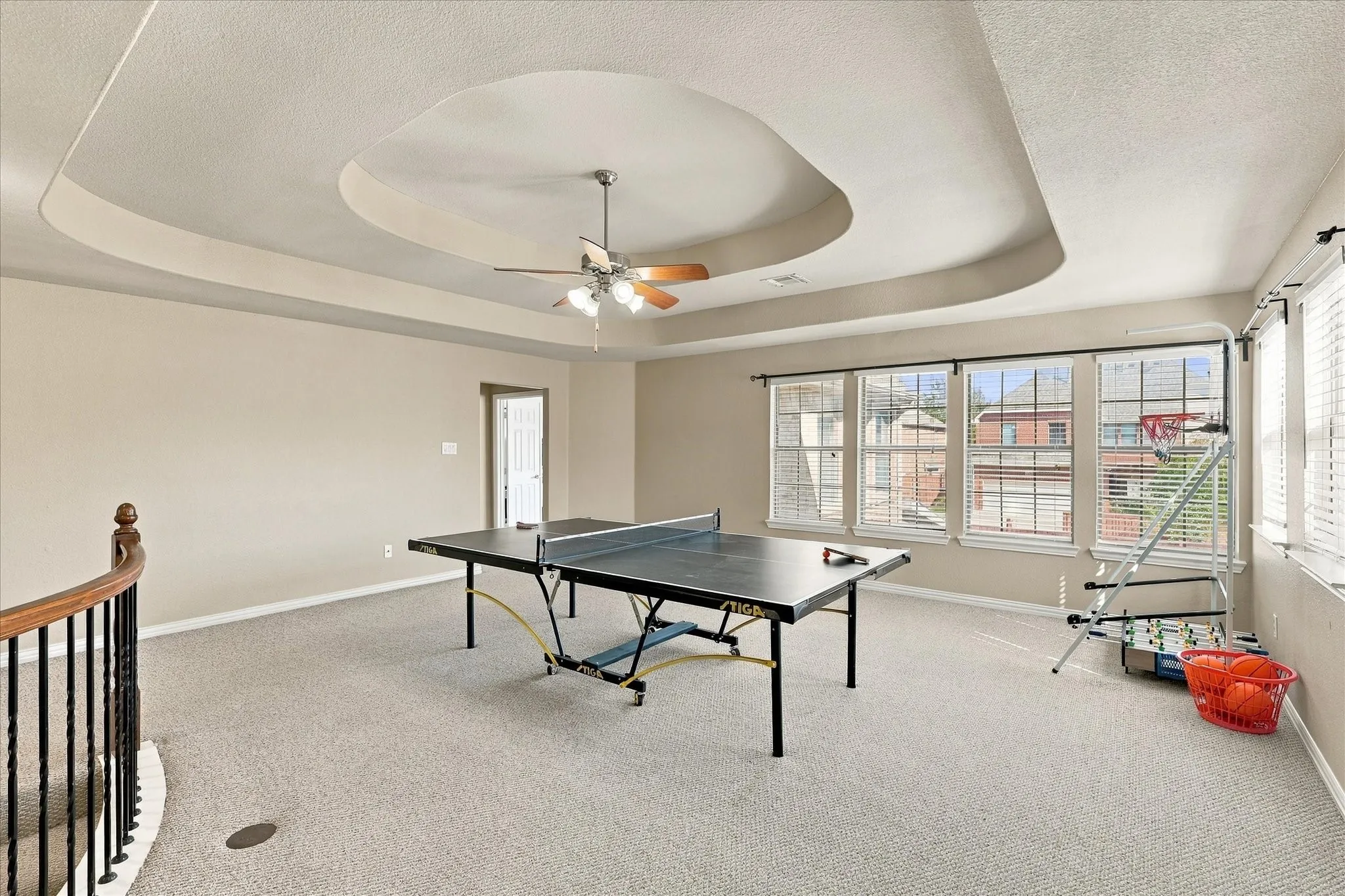 Single Family Residence For Sale in Dallas County , 7223 Native Oak Lane, Irving, Texas 75063, 4 Bedroom, 3 Bathroom, 2 Garage spaces, 3,703 Sqft, built in 2003, mls#21407676, Real Estate Agent in Irving, Homes For Sale in Dallas county, Homes For Sale in Irving, Realtor in Irving Texas, Real Estate Brokerage Independent Realty Texas, Luminita Cordes Realtor
