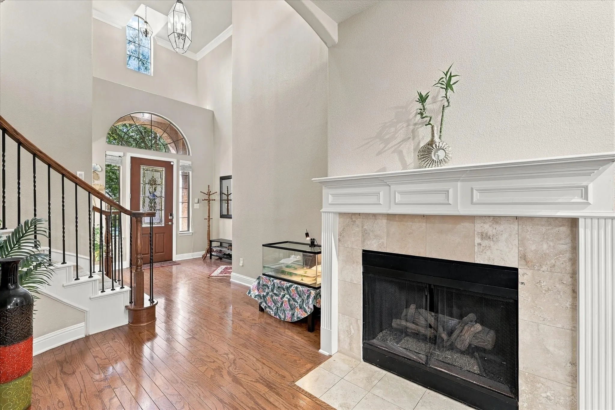 Single Family Residence For Sale in Dallas County , 7223 Native Oak Lane, Irving, Texas 75063, 4 Bedroom, 3 Bathroom, 2 Garage spaces, 3,703 Sqft, built in 2003, mls#21407676, Real Estate Agent in Irving, Homes For Sale in Dallas county, Homes For Sale in Irving, Realtor in Irving Texas, Real Estate Brokerage Independent Realty Texas, Luminita Cordes Realtor