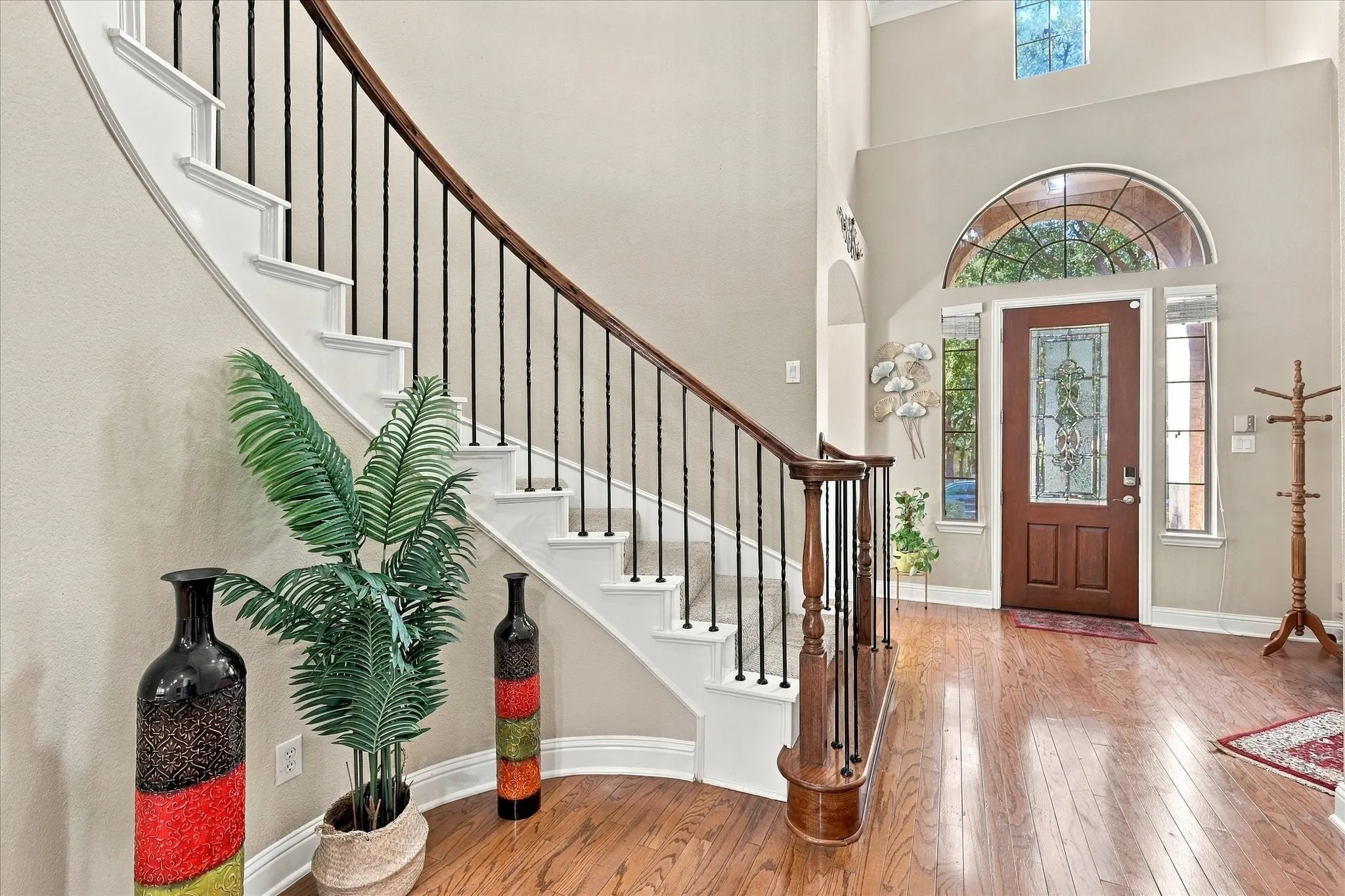 Single Family Residence For Sale in Dallas County , 7223 Native Oak Lane, Irving, Texas 75063, 4 Bedroom, 3 Bathroom, 2 Garage spaces, 3,703 Sqft, built in 2003, mls#21407676, Real Estate Agent in Irving, Homes For Sale in Dallas county, Homes For Sale in Irving, Realtor in Irving Texas, Real Estate Brokerage Independent Realty Texas, Luminita Cordes Realtor