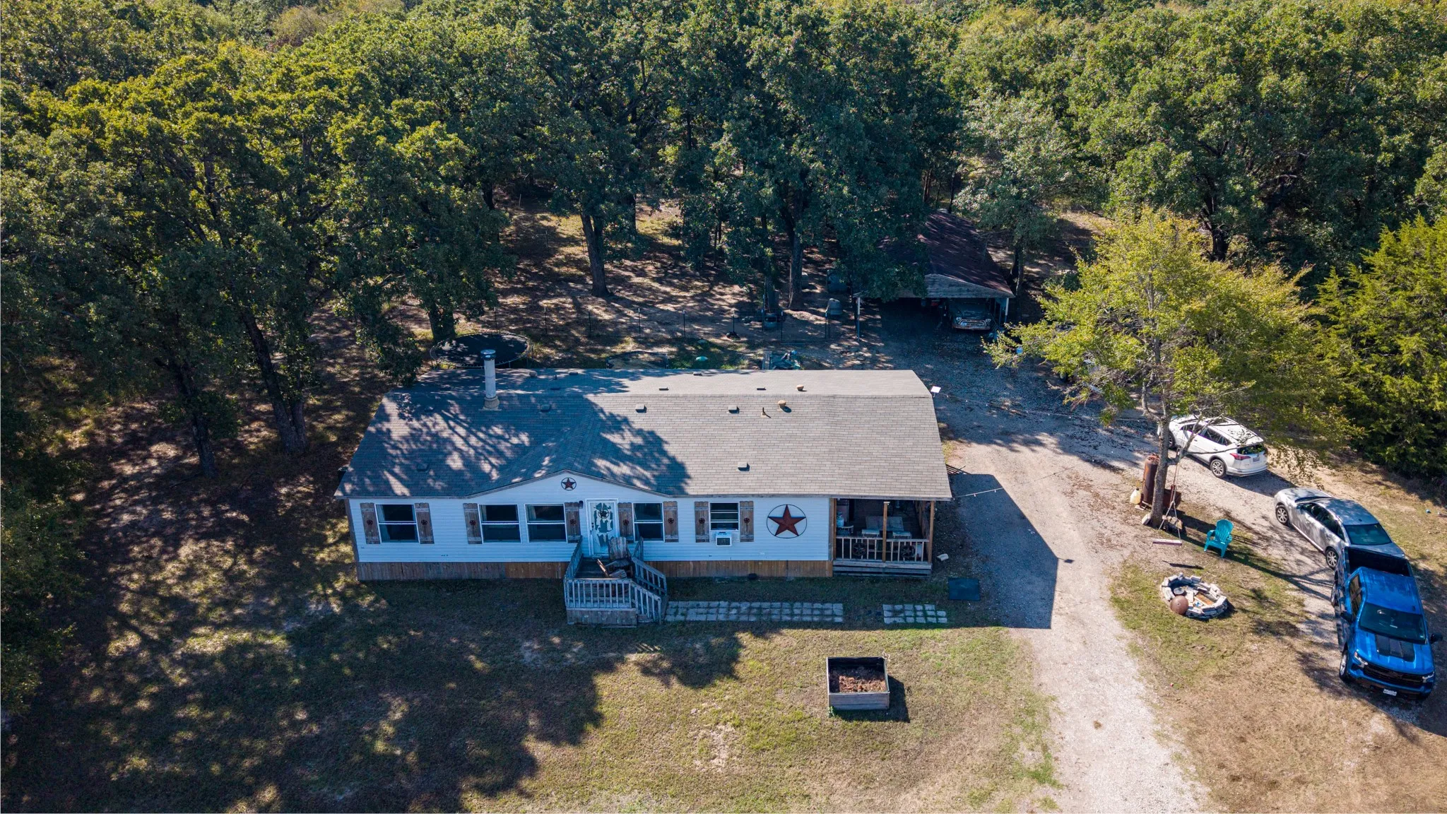 Manufactured Home For Sale in Kaufman County , 7163 Fm 2451, Scurry, Texas 75158, 3 Bedroom, 2 Bathroom, Garage spaces, 1,536 Sqft, built in 2000, mls#21407590, Real Estate Agent in Scurry, Homes For Sale in Kaufman county, Homes For Sale in Scurry, Realtor in Scurry Texas, Real Estate Brokerage Independent Realty Texas, Luminita Cordes Realtor