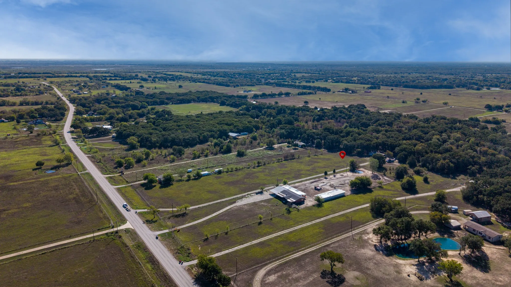 Manufactured Home For Sale in Kaufman County , 7163 Fm 2451, Scurry, Texas 75158, 3 Bedroom, 2 Bathroom, Garage spaces, 1,536 Sqft, built in 2000, mls#21407590, Real Estate Agent in Scurry, Homes For Sale in Kaufman county, Homes For Sale in Scurry, Realtor in Scurry Texas, Real Estate Brokerage Independent Realty Texas, Luminita Cordes Realtor