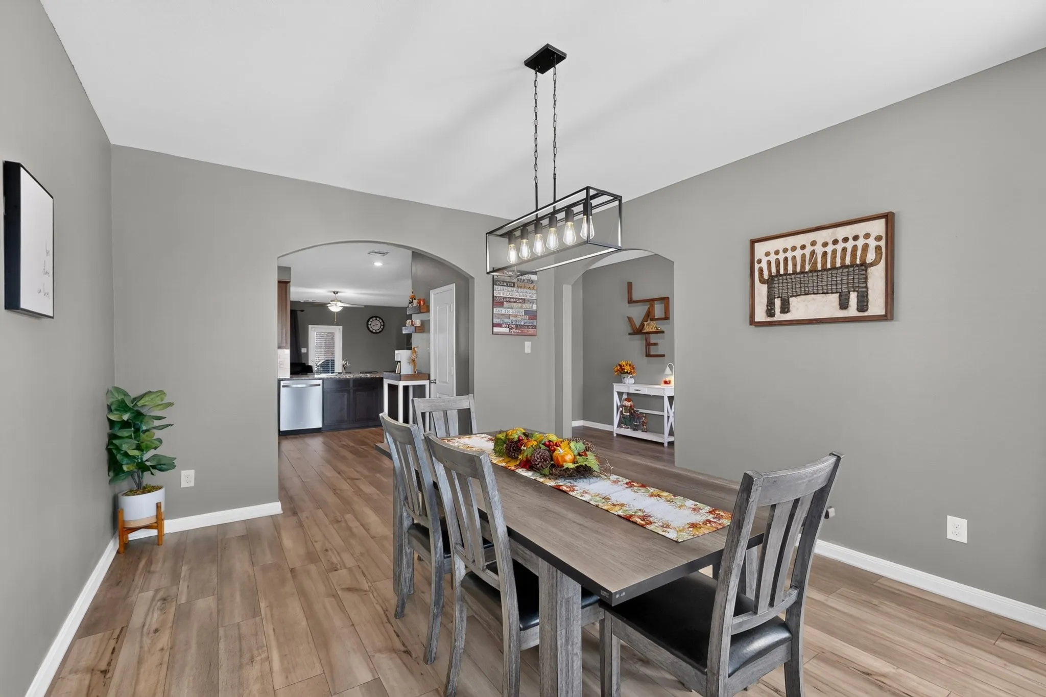 Single Family Residence For Sale in Tarrant County , 13653 Fehrman Road, Crowley, Texas 76036, 3 Bedroom, 2 Bathroom, 2 Garage spaces, 1,925 Sqft, built in 2020, mls#21404234, Real Estate Agent in Crowley, Homes For Sale in Tarrant county, Homes For Sale in Crowley, Realtor in Crowley Texas, Real Estate Brokerage Independent Realty Texas, Luminita Cordes Realtor