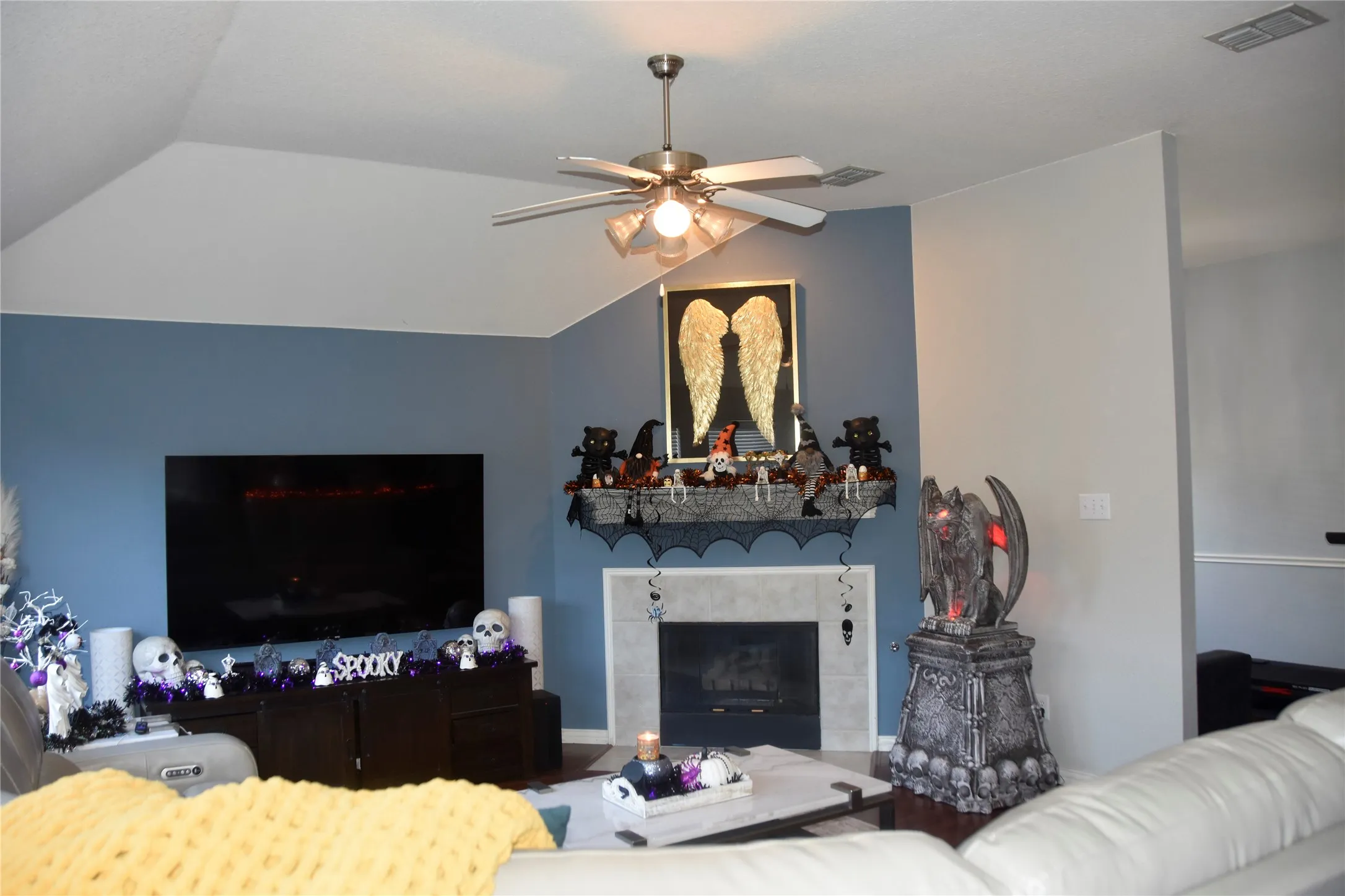 Single Family Residence For Rent in Collin County , 2312 Monroe Drive, Mc Kinney, Texas 75072, 3 Bedroom, 2 Bathroom, 1 Garage spaces, 1,689 Sqft, built in 2005, mls#21408350, Real Estate Agent in Mc Kinney, Homes For Rent in Collin county, Homes For Rent in Mc Kinney, Realtor in Mc Kinney Texas, Real Estate Brokerage Independent Realty Texas, Luminita Cordes Realtor