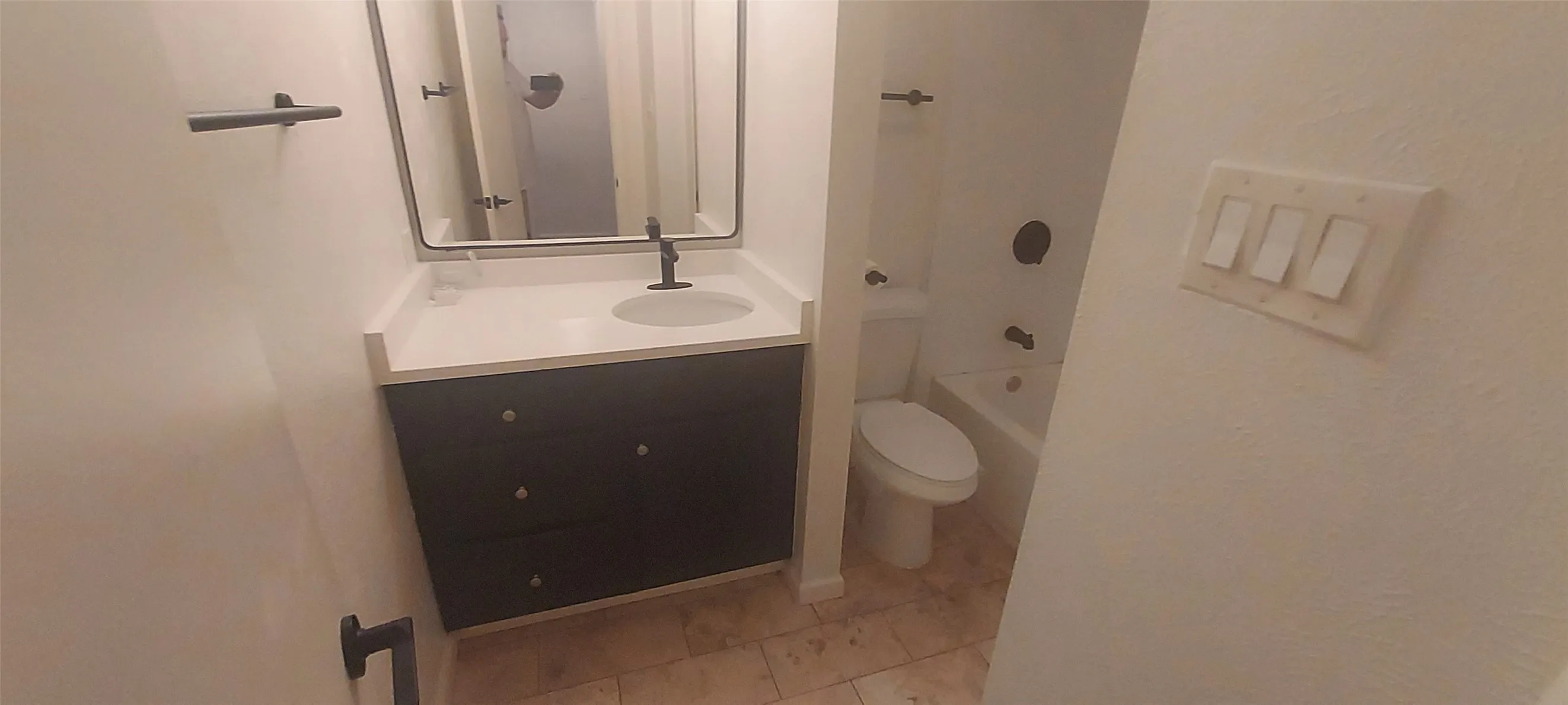 Condominium For Sale in Dallas County , 8601 Park Lane 735, Dallas, Texas 75231, 1 Bedroom, 1 Bathroom, Garage spaces, 794 Sqft, built in 1982, mls#21406269, Real Estate Agent in Dallas, Homes For Sale in Dallas county, Homes For Sale in Dallas, Realtor in Dallas Texas, Real Estate Brokerage Independent Realty Texas, Luminita Cordes Realtor