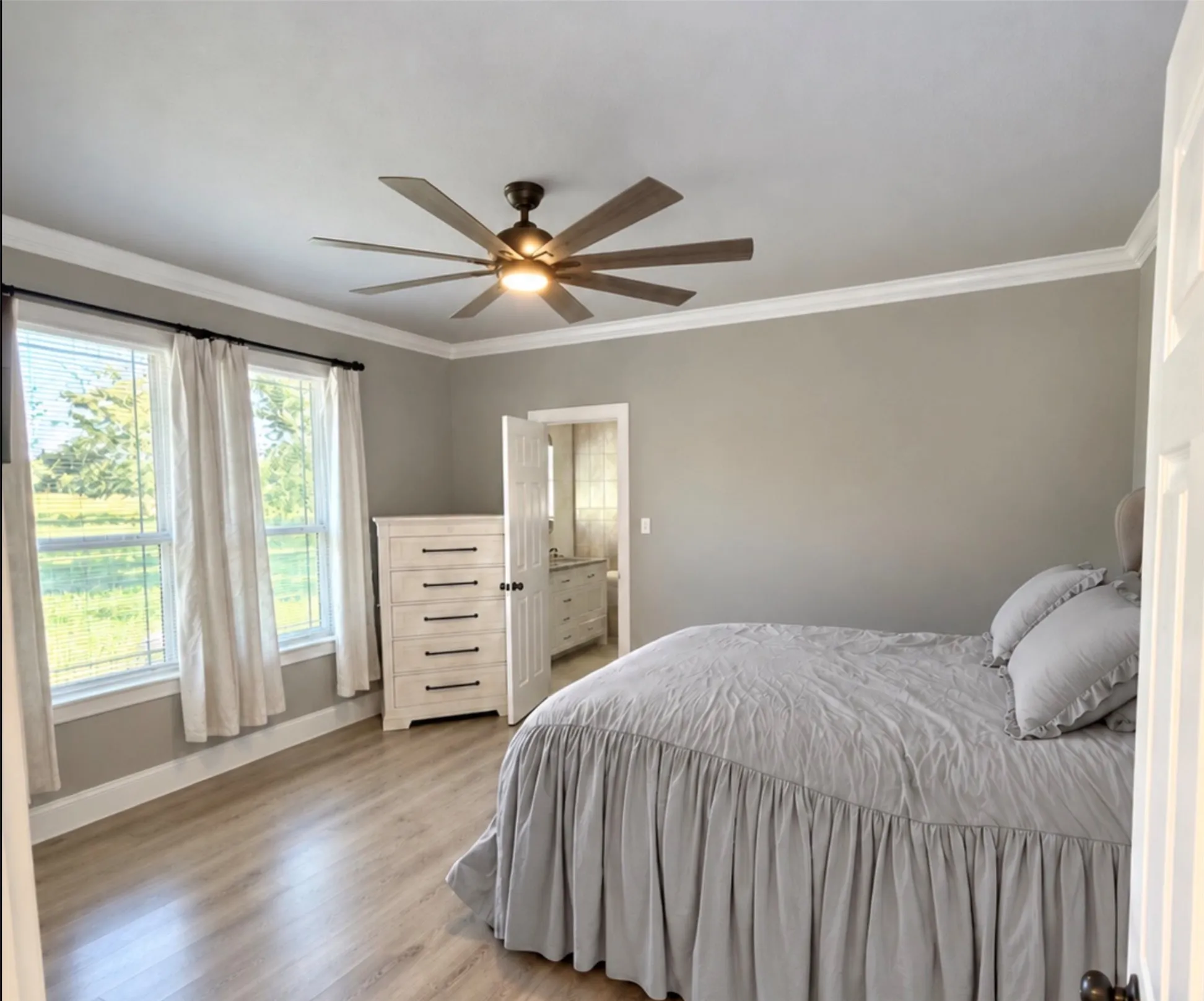 Single Family Residence For Sale in Navarro County , 105 Deer Trail, Kerens, Texas 75144, 3 Bedroom, 3 Bathroom, 2 Garage spaces, 1,886 Sqft, built in 2020, mls#21408513, Real Estate Agent in Kerens, Homes For Sale in Navarro county, Homes For Sale in Kerens, Realtor in Kerens Texas, Real Estate Brokerage Independent Realty Texas, Luminita Cordes Realtor