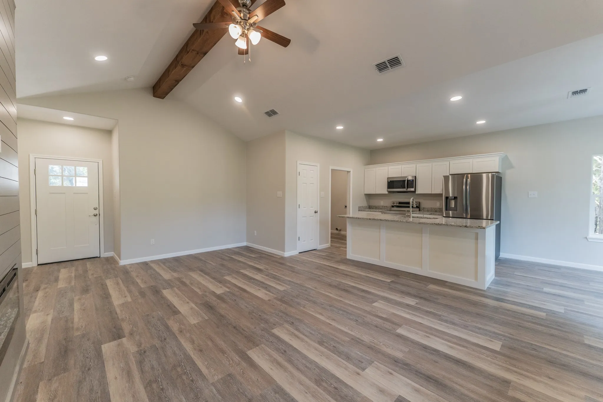 Single Family Residence For Sale in Hopkins County , 921 Putnam, Sulphur Springs, Texas 75482, 3 Bedroom, 2 Bathroom, 2 Garage spaces, 1,326 Sqft, built in 2026, mls#21405733, Real Estate Agent in Sulphur Springs, Homes For Sale in Hopkins county, Homes For Sale in Sulphur Springs, Realtor in Sulphur Springs Texas, Real Estate Brokerage Independent Realty Texas, Luminita Cordes Realtor