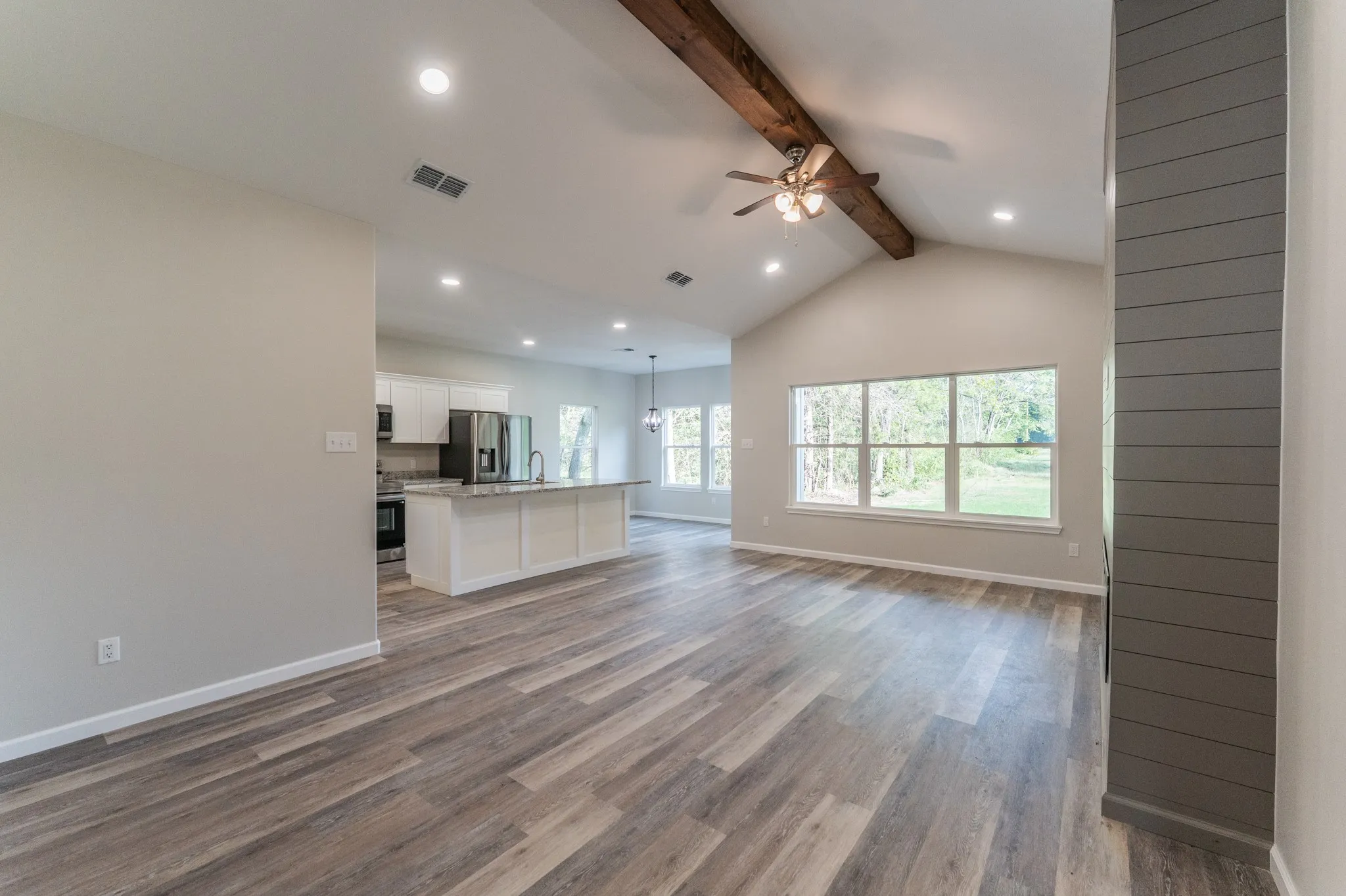 Single Family Residence For Sale in Hopkins County , 921 Putnam, Sulphur Springs, Texas 75482, 3 Bedroom, 2 Bathroom, 2 Garage spaces, 1,326 Sqft, built in 2026, mls#21405733, Real Estate Agent in Sulphur Springs, Homes For Sale in Hopkins county, Homes For Sale in Sulphur Springs, Realtor in Sulphur Springs Texas, Real Estate Brokerage Independent Realty Texas, Luminita Cordes Realtor