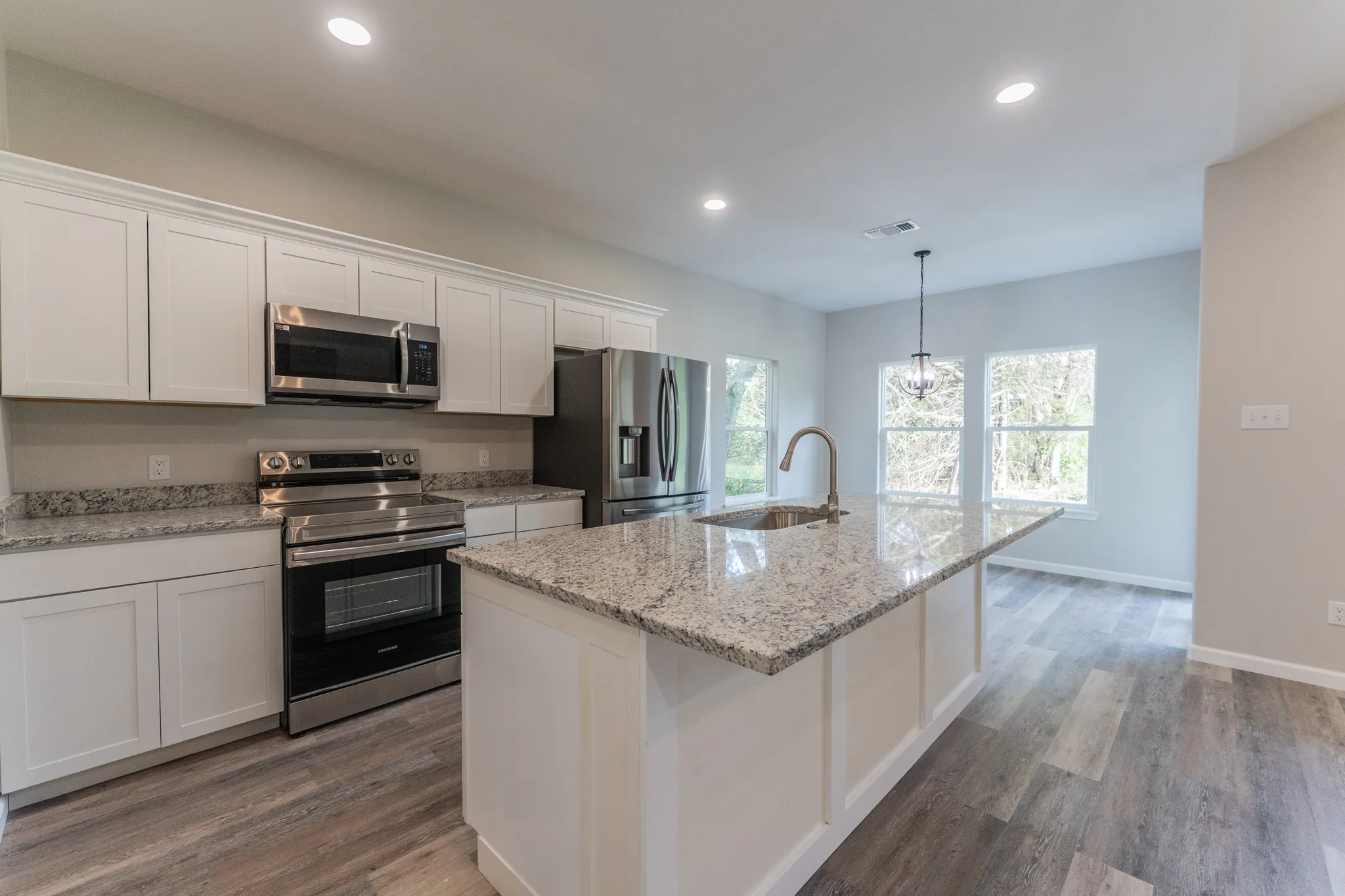 Single Family Residence For Sale in Hopkins County , 921 Putnam, Sulphur Springs, Texas 75482, 3 Bedroom, 2 Bathroom, 2 Garage spaces, 1,326 Sqft, built in 2026, mls#21405733, Real Estate Agent in Sulphur Springs, Homes For Sale in Hopkins county, Homes For Sale in Sulphur Springs, Realtor in Sulphur Springs Texas, Real Estate Brokerage Independent Realty Texas, Luminita Cordes Realtor